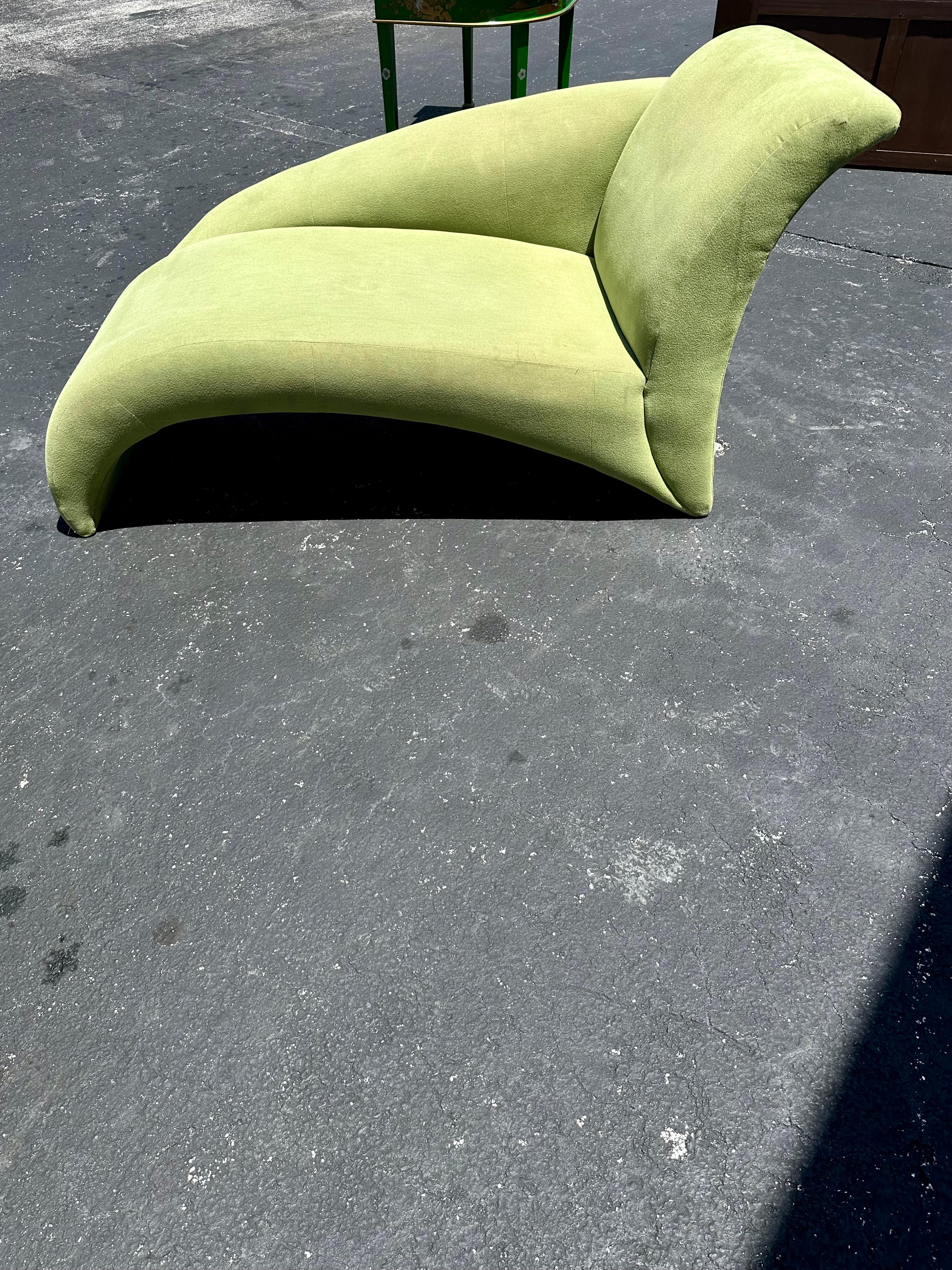 1980s Modular Green Sculptural Curved Sofa Chaise Lounge, Set of 2 For Sale 6