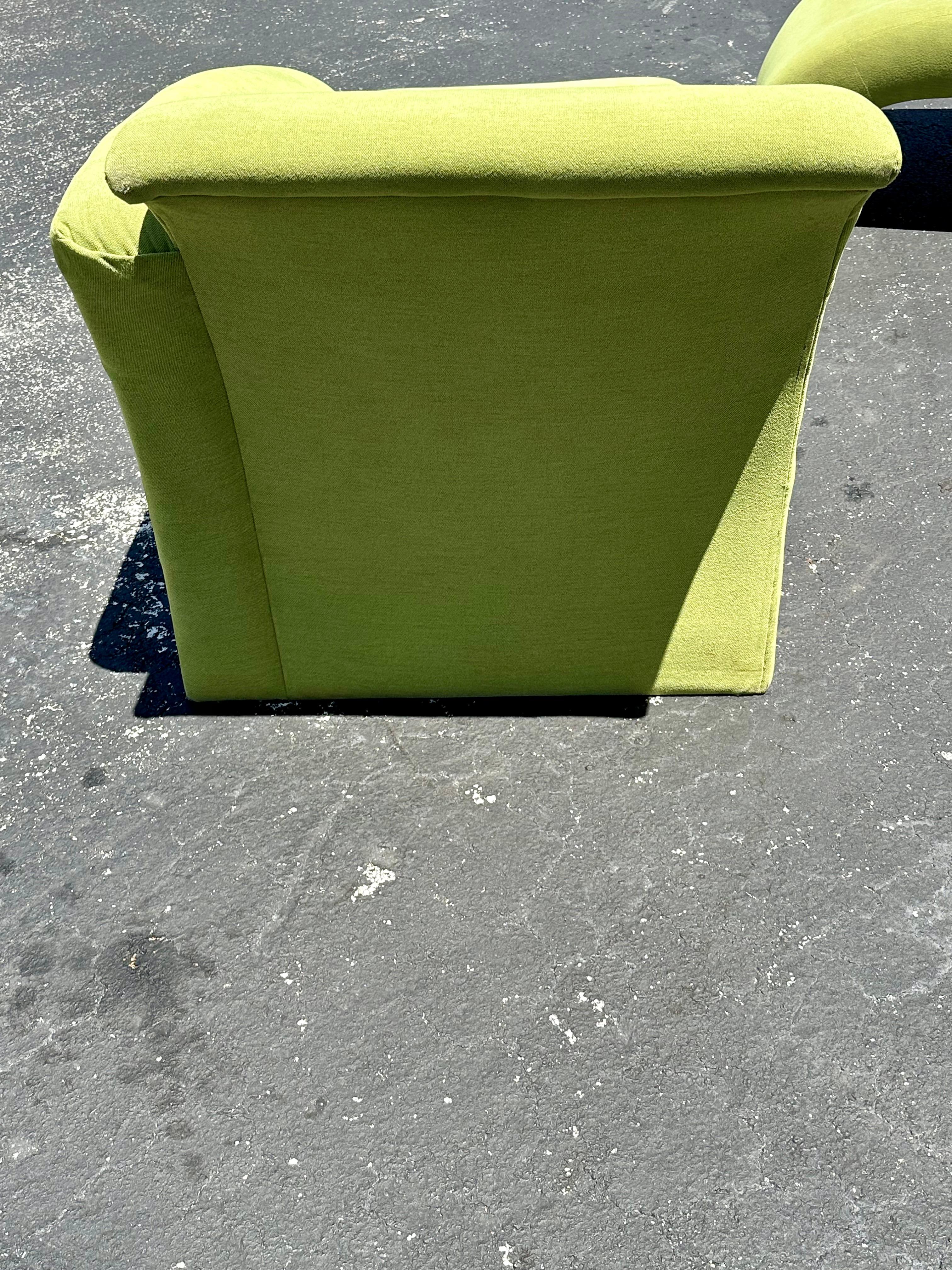 1980s Modular Green Sculptural Curved Sofa Chaise Lounge, Set of 2 For Sale 7