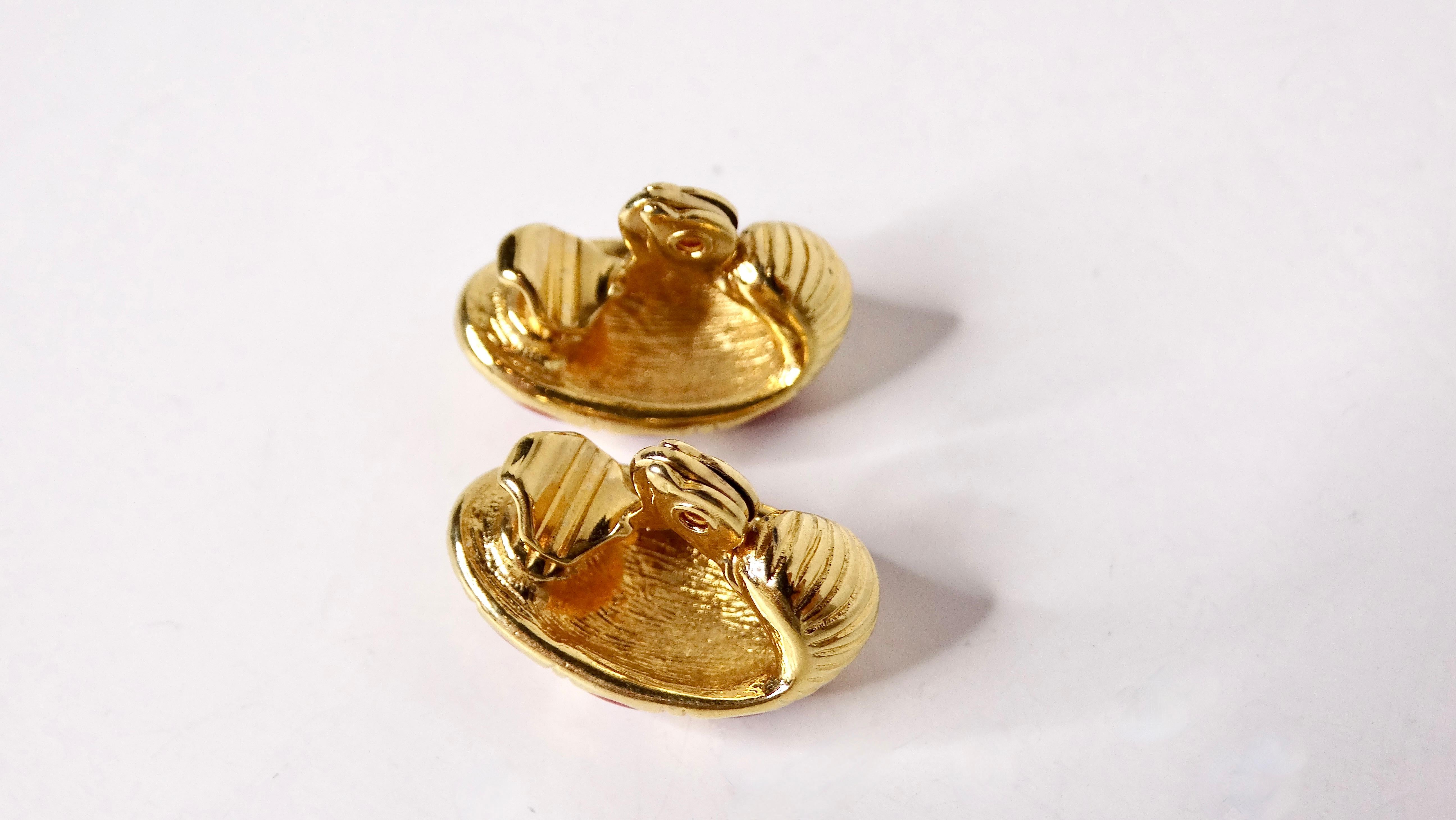 1980s Monet Red Striped Enamel 18k Yellow Gold Plated Clip-On Earrings In Good Condition For Sale In Scottsdale, AZ