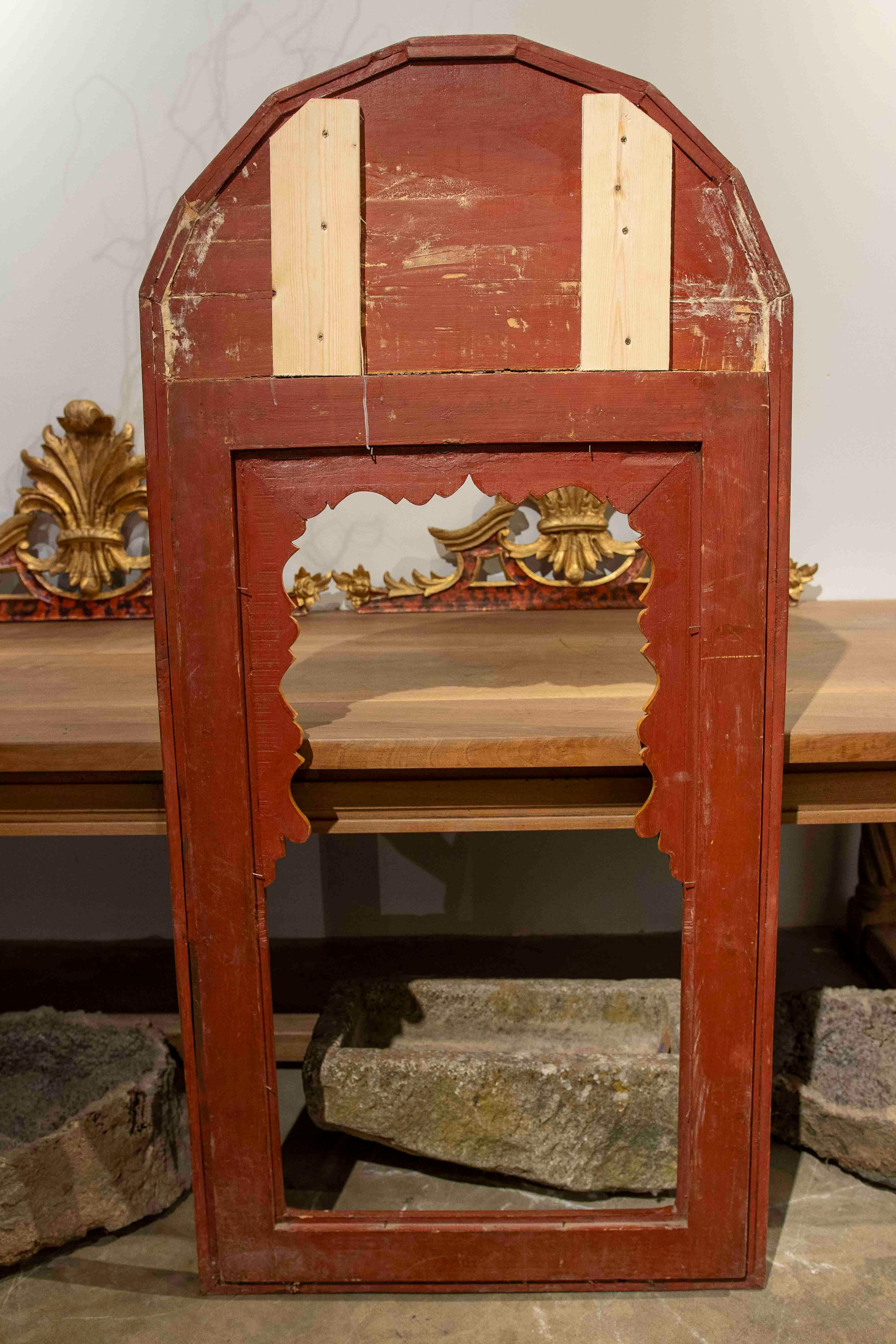 Miroir marocain polychrome des années 1980 avec design géométrique fait à la main en vente 3