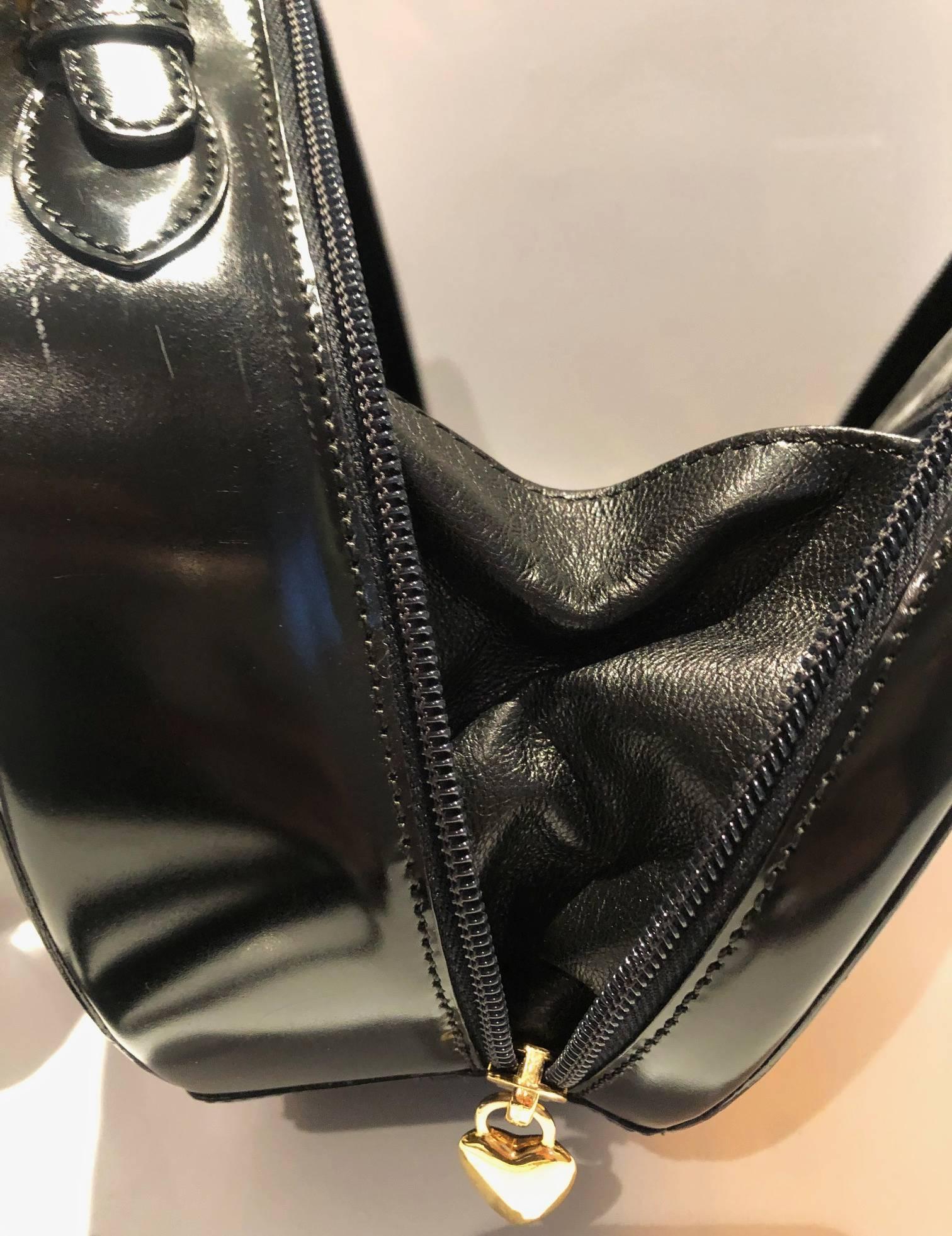 1980s Moschino acid face smiley shoulder bag 1