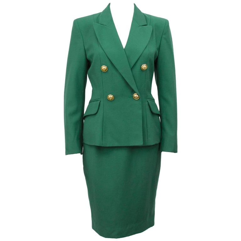 green emerald velvet dress St Patricks day outfit