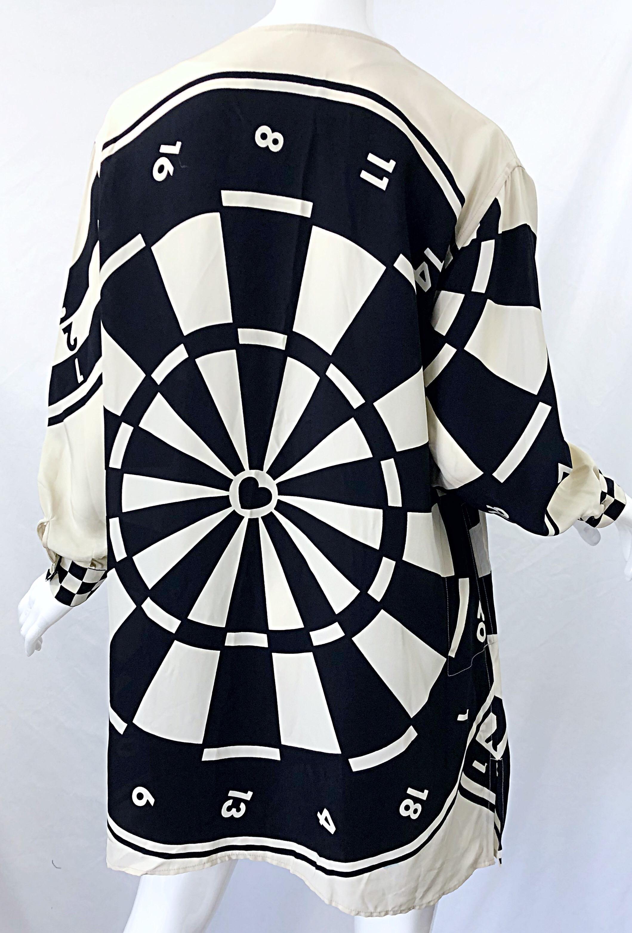 1980er Moschino Cheap & Chic Bullseye Schwarz und Weiß Größe 8 Vintage Tunika Kleid im Angebot 11