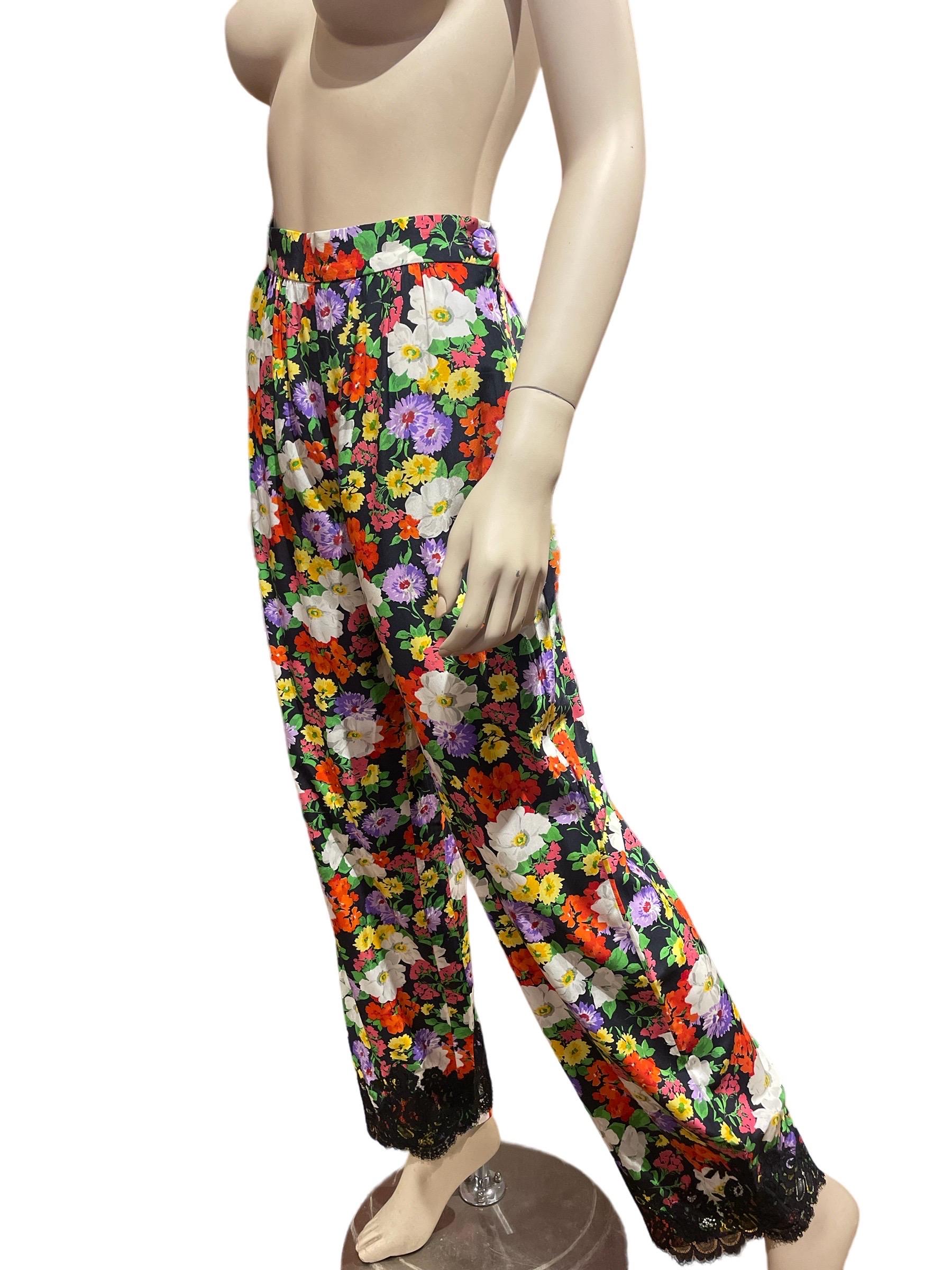 1980s Moschino Couture Floral Garden Pants w/ Black Lace Trim In Good Condition In Greenport, NY