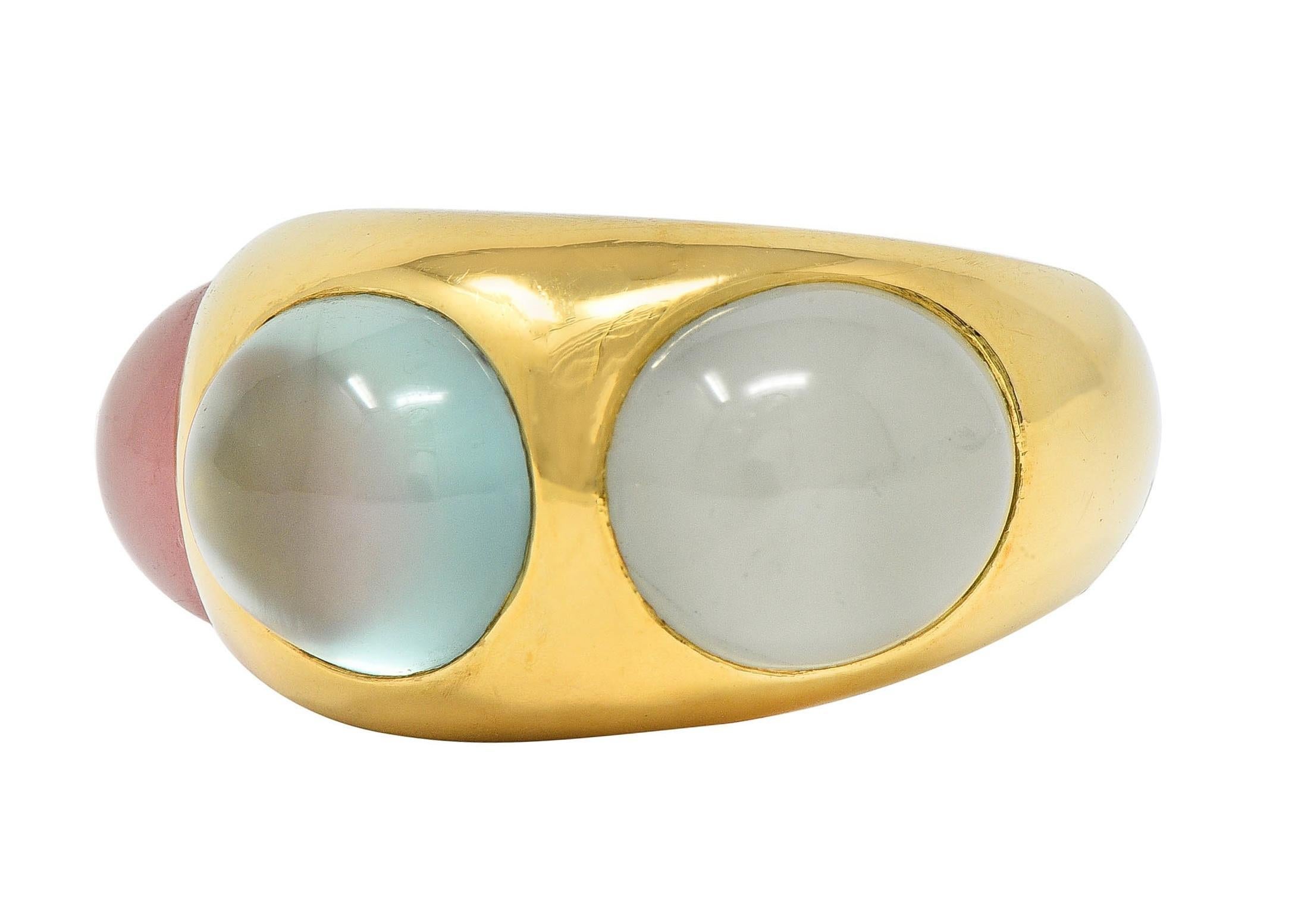 Women's 1980's Multi-Quartz 18 Karat Yellow Gold Vintage Three Stone Bubble Ring