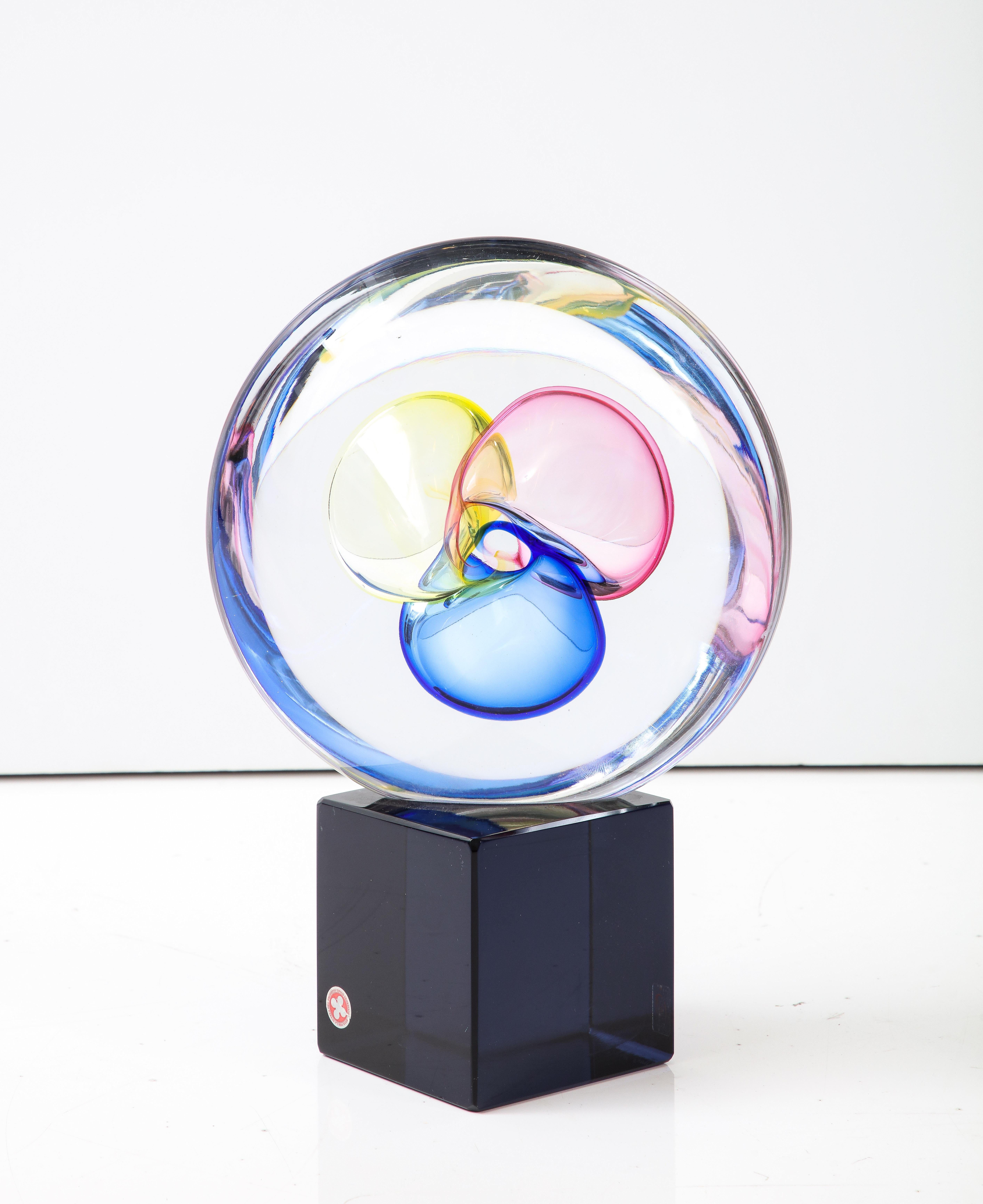 1980er Jahre Dekorative Murano-Glasskulptur.
Unterzeichnet Vetro Artistico.