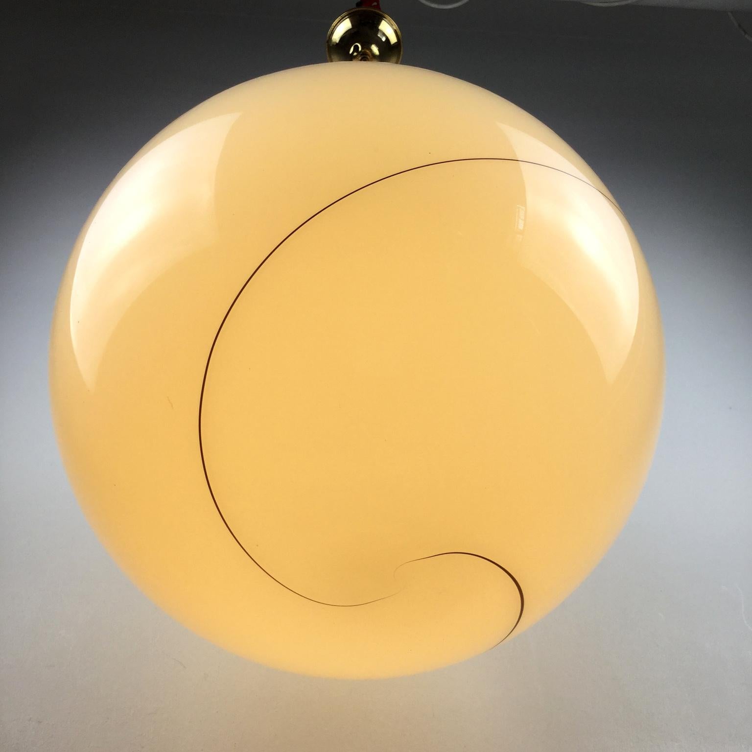 Hand-Crafted 1980s Murano Italian Glass Globe Pendant Lamp Attributed to Seguso Vetri d'Arte