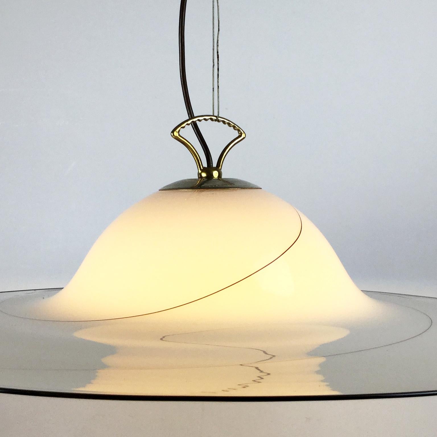 Hand-Crafted 1980s Murano Italian Glass Pendant Lamp Attributed to Seguso Vetri d'Arte For Sale