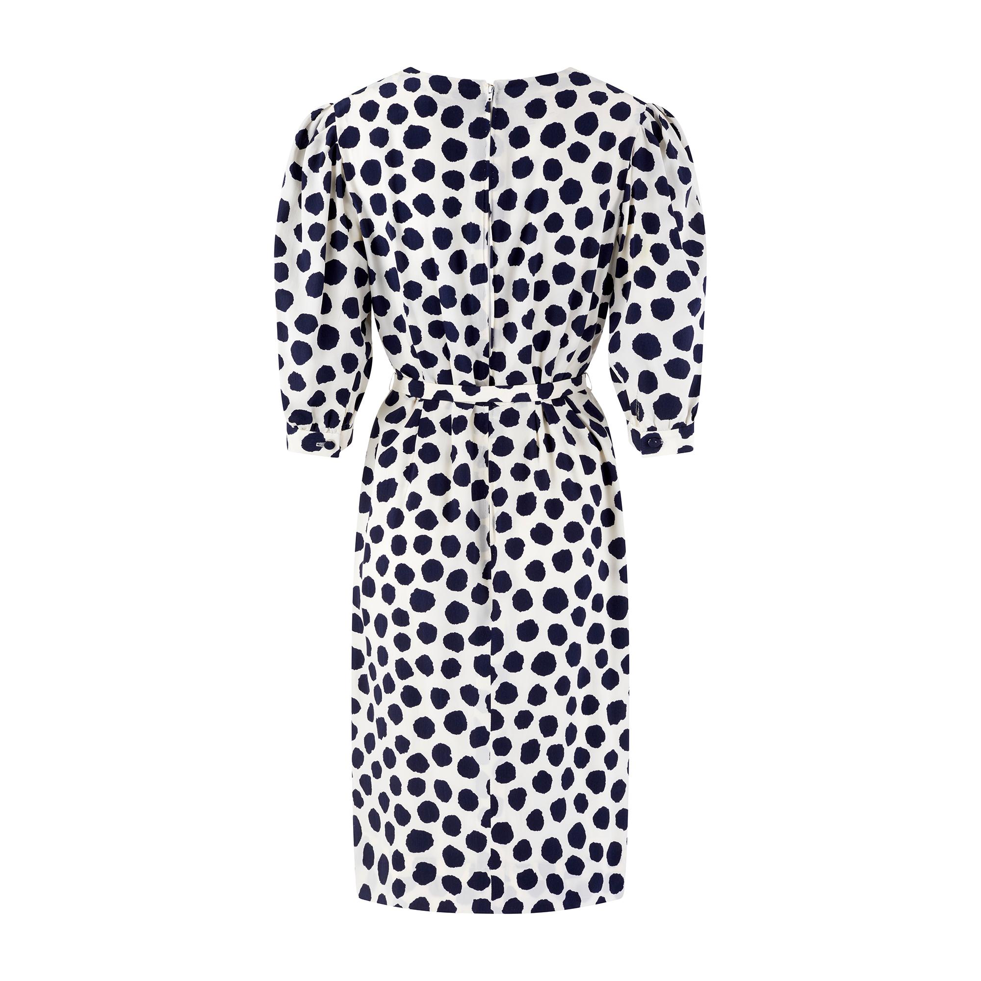 1980s Navy and White Polka Dot and Floral Dress In Good Condition For Sale In London, GB