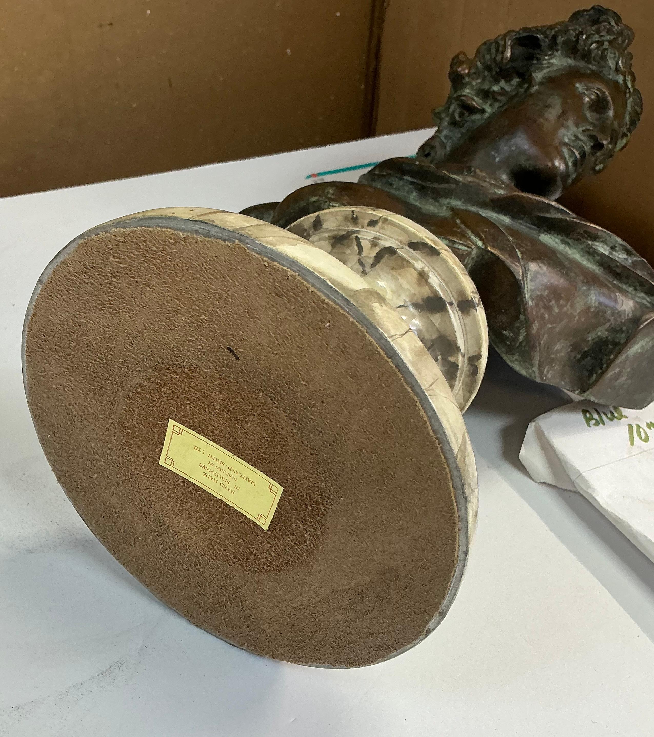 Busto de bronce neoclásico grecorromano Maitland-Smith de los años 80 / Base de mármol - David Neoclásico en venta