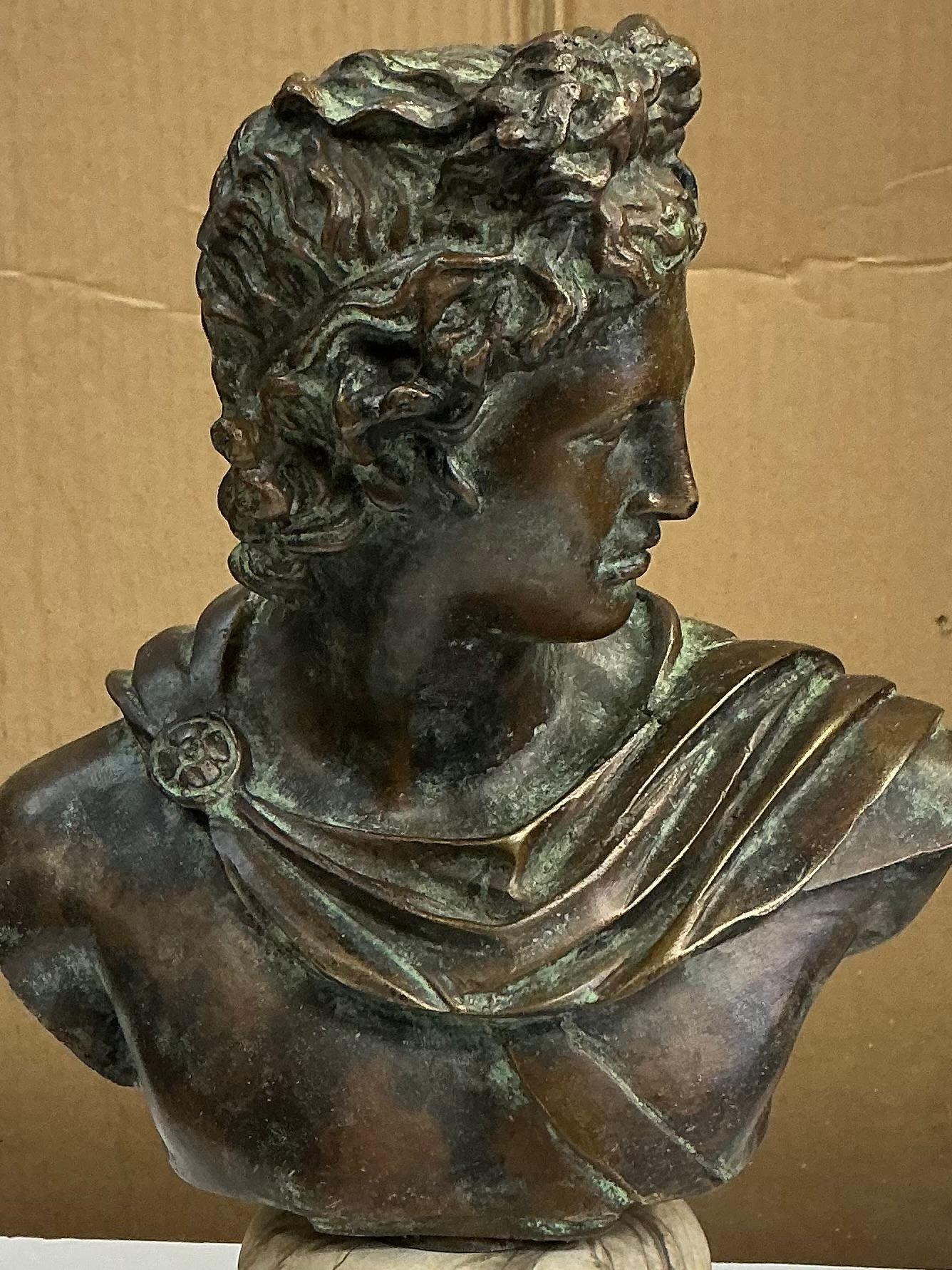 Busto de bronce neoclásico grecorromano Maitland-Smith de los años 80 / Base de mármol - David en venta 2