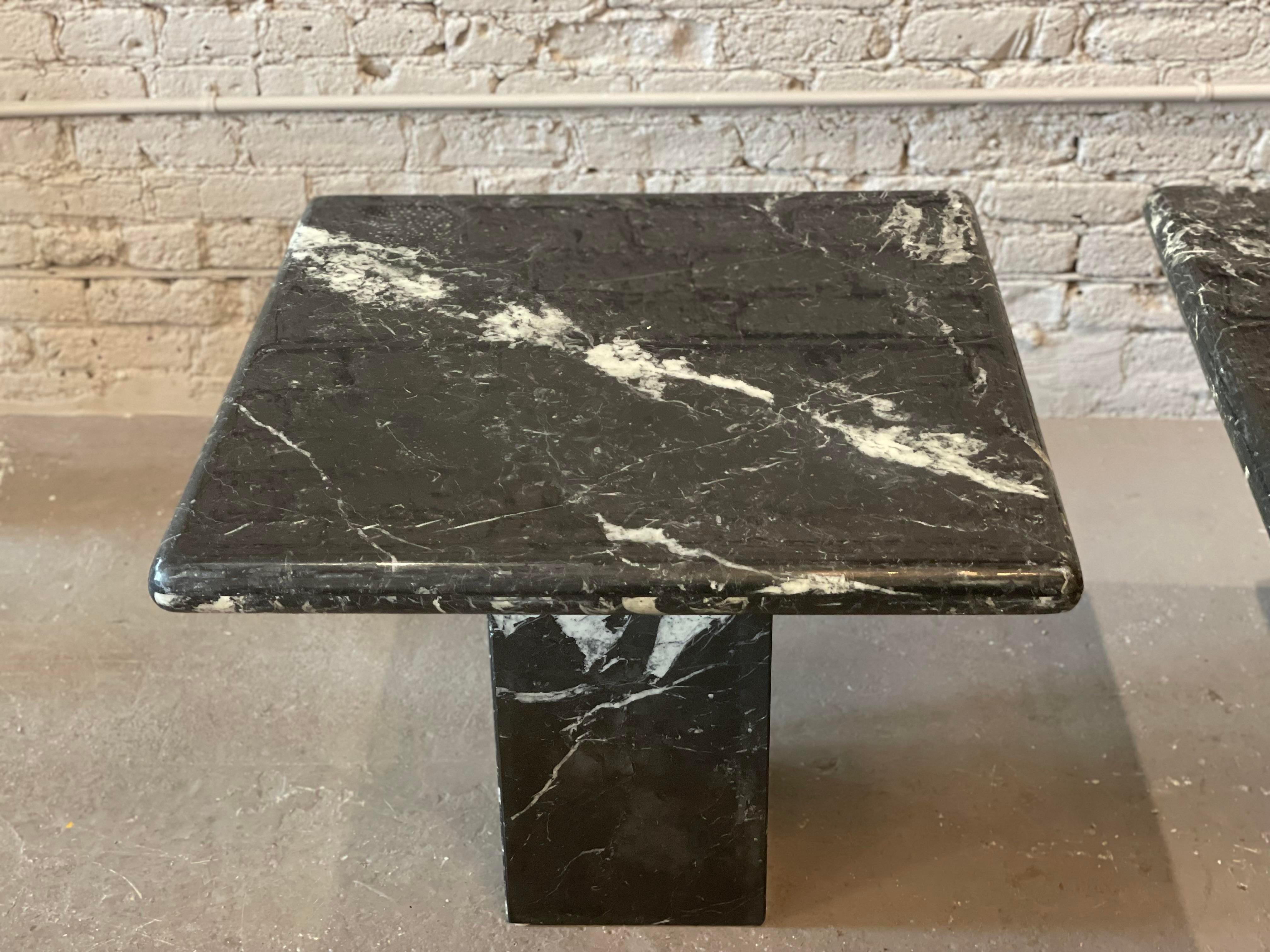 1980s Nero Marquina Black Marble Postmodern Side Tables, a Pair For Sale 1