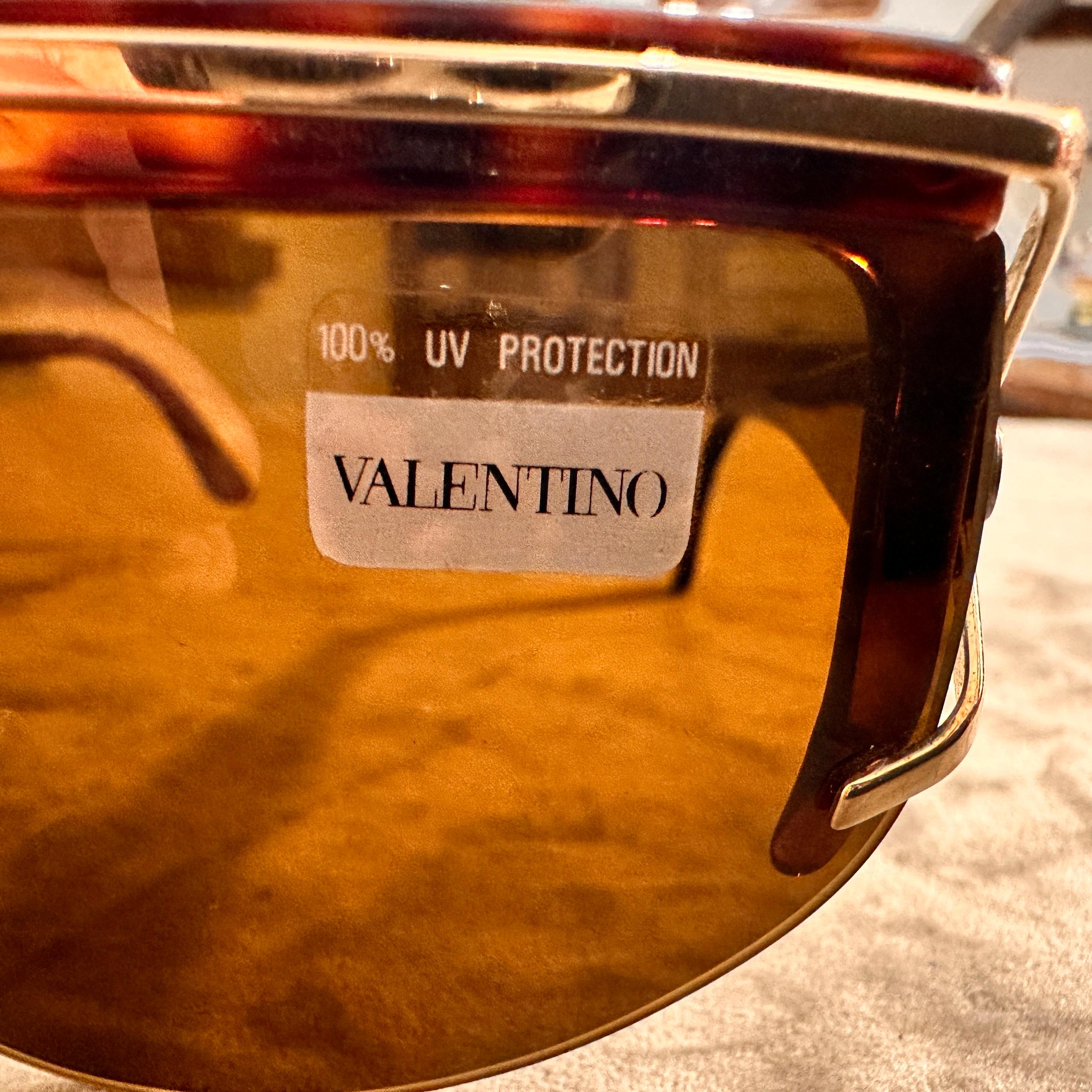1980s Never Worn Bold Valentino Tortoiseshell Shield Oversized Sunglasses For Sale 1