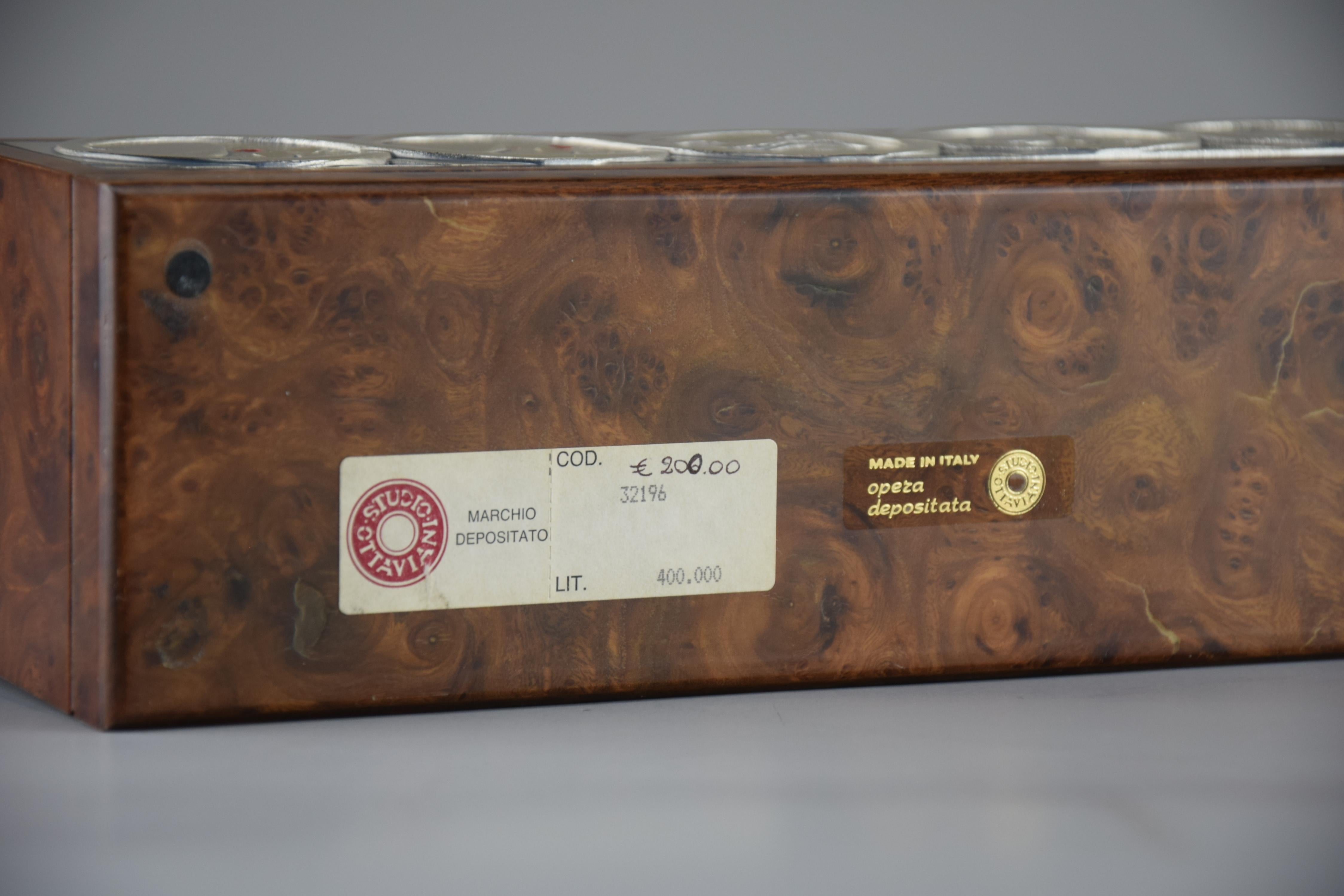 1980's New Old Stock Italienisch Ottaviani Studio Burl Walnuss Poker Set im Angebot 7