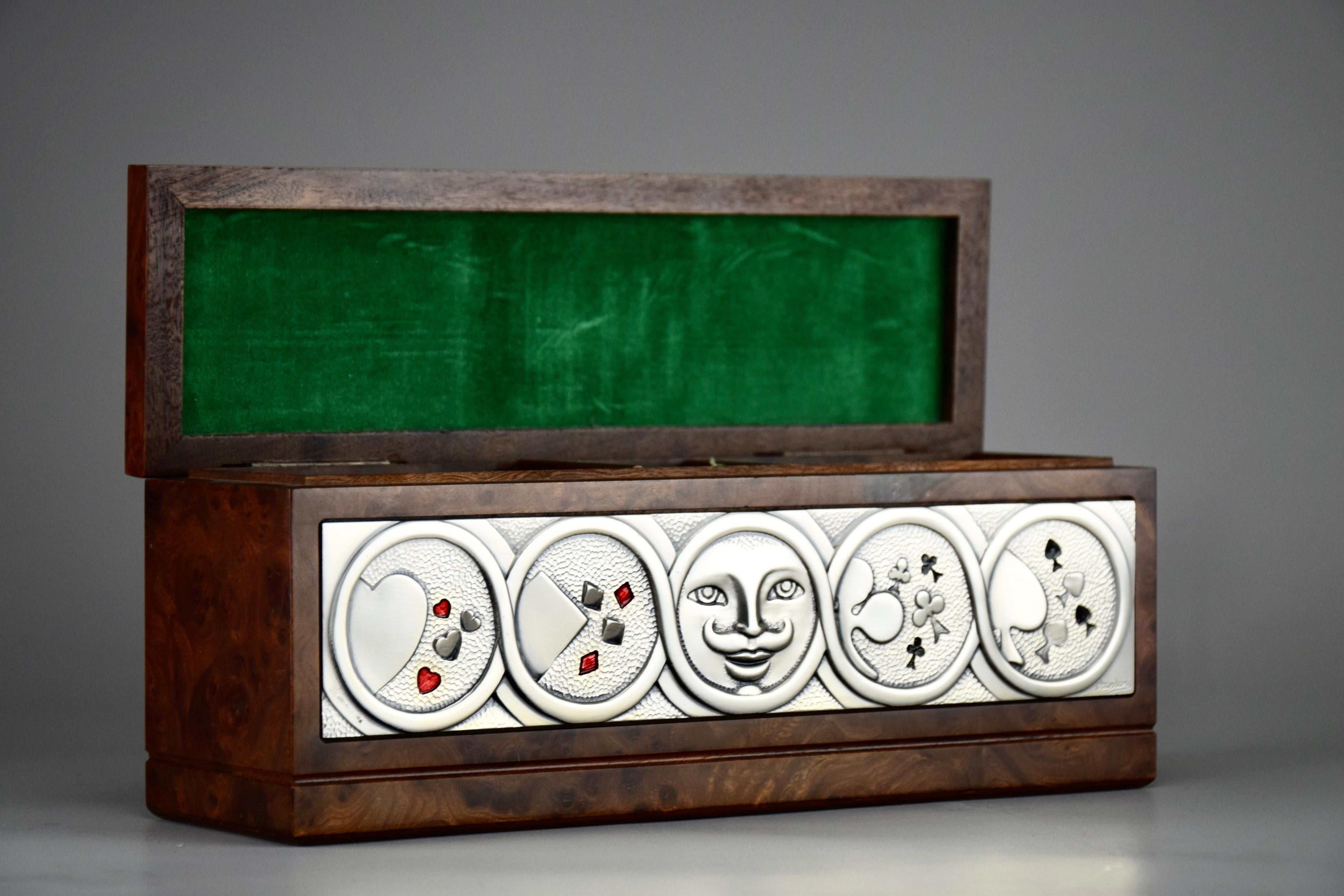 1980's New Old Stock Italienisch Ottaviani Studio Burl Walnuss Poker Set im Zustand „Gut“ im Angebot in Weesp, NL