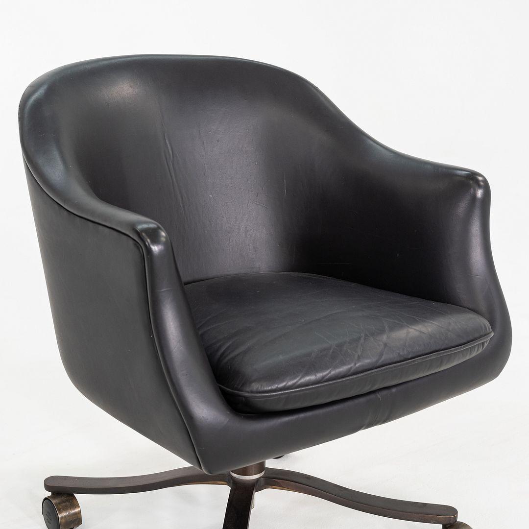 Americano Sedie da scrivania Alpha di Nicos Zographos degli anni '80 in pelle nera e bronzo scuro in vendita