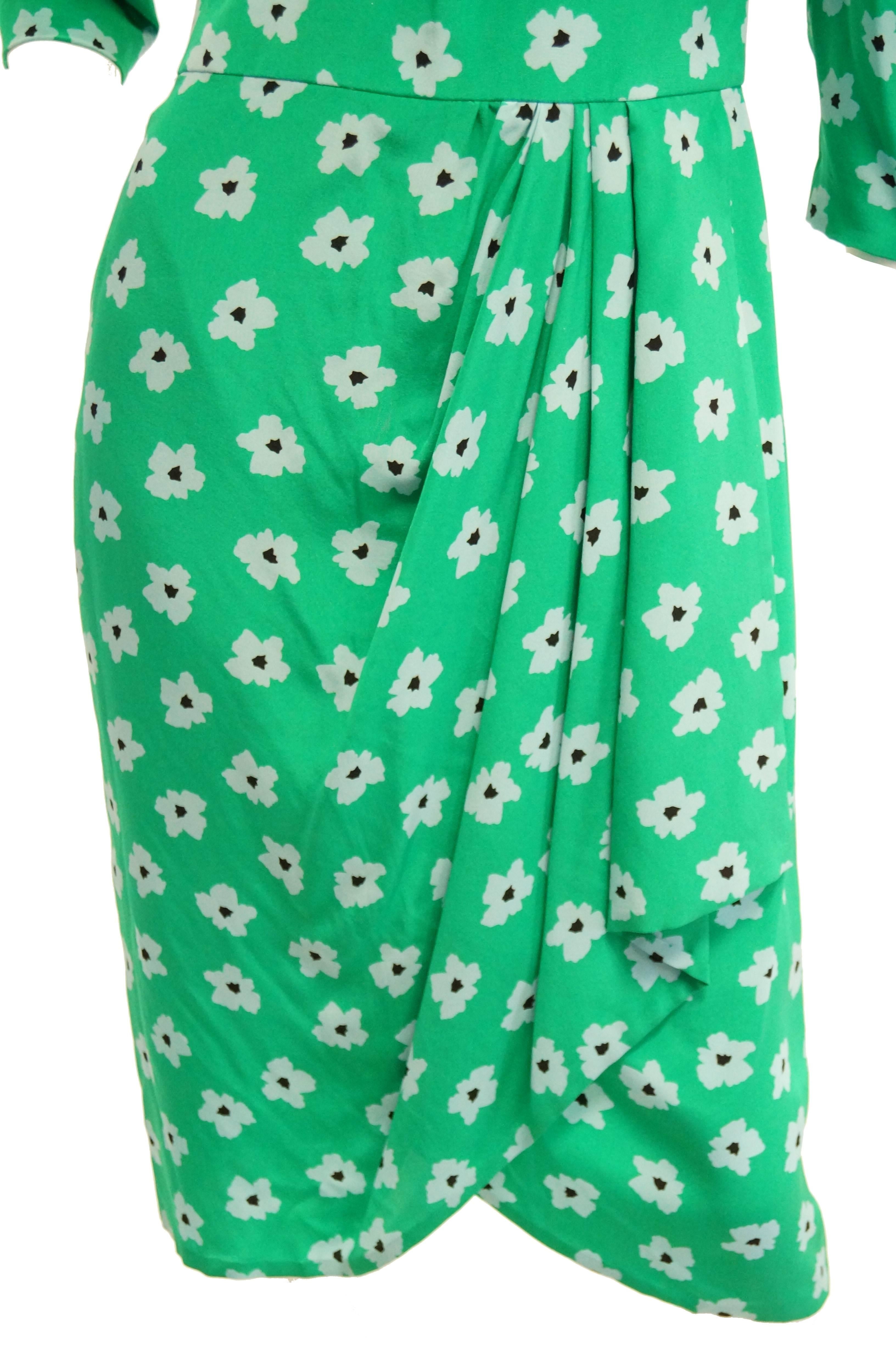 1980s Nina Ricci Green Floral Silk Dress In Excellent Condition In Houston, TX