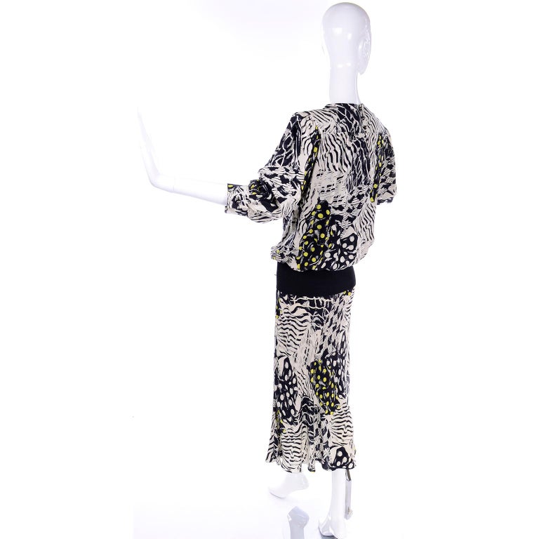 Women's 1980s Norma Walters Black & White Abstract Bold Print Silk Dress W/ Yellow Dots For Sale