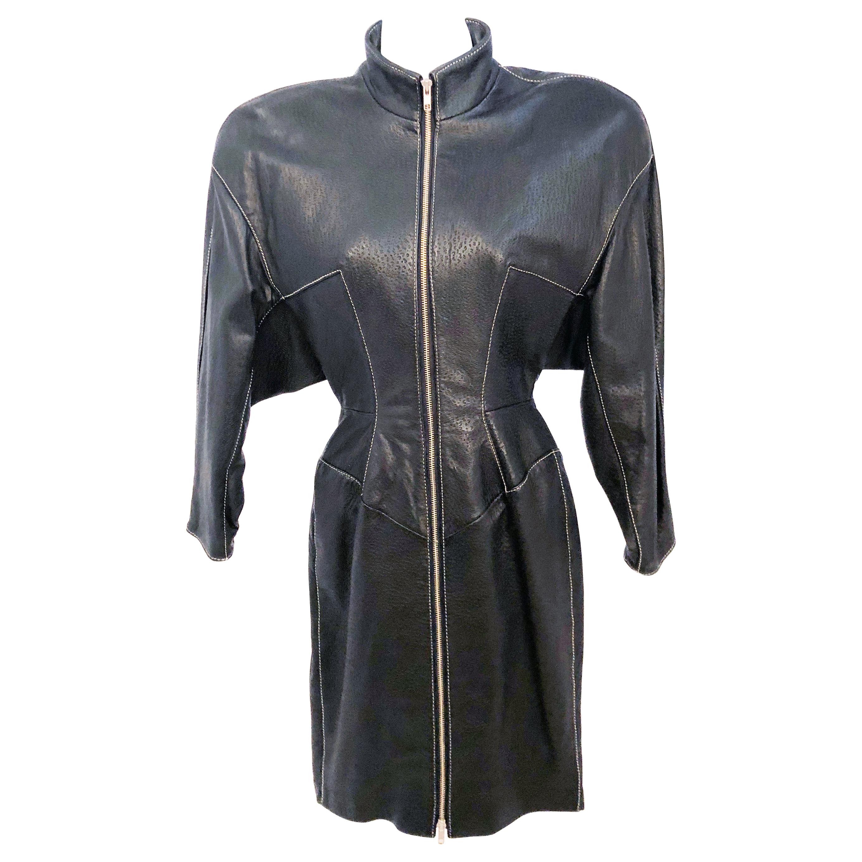 1980er North Beach Schwarzes Kleid aus geprägtem Lammleder im Angebot