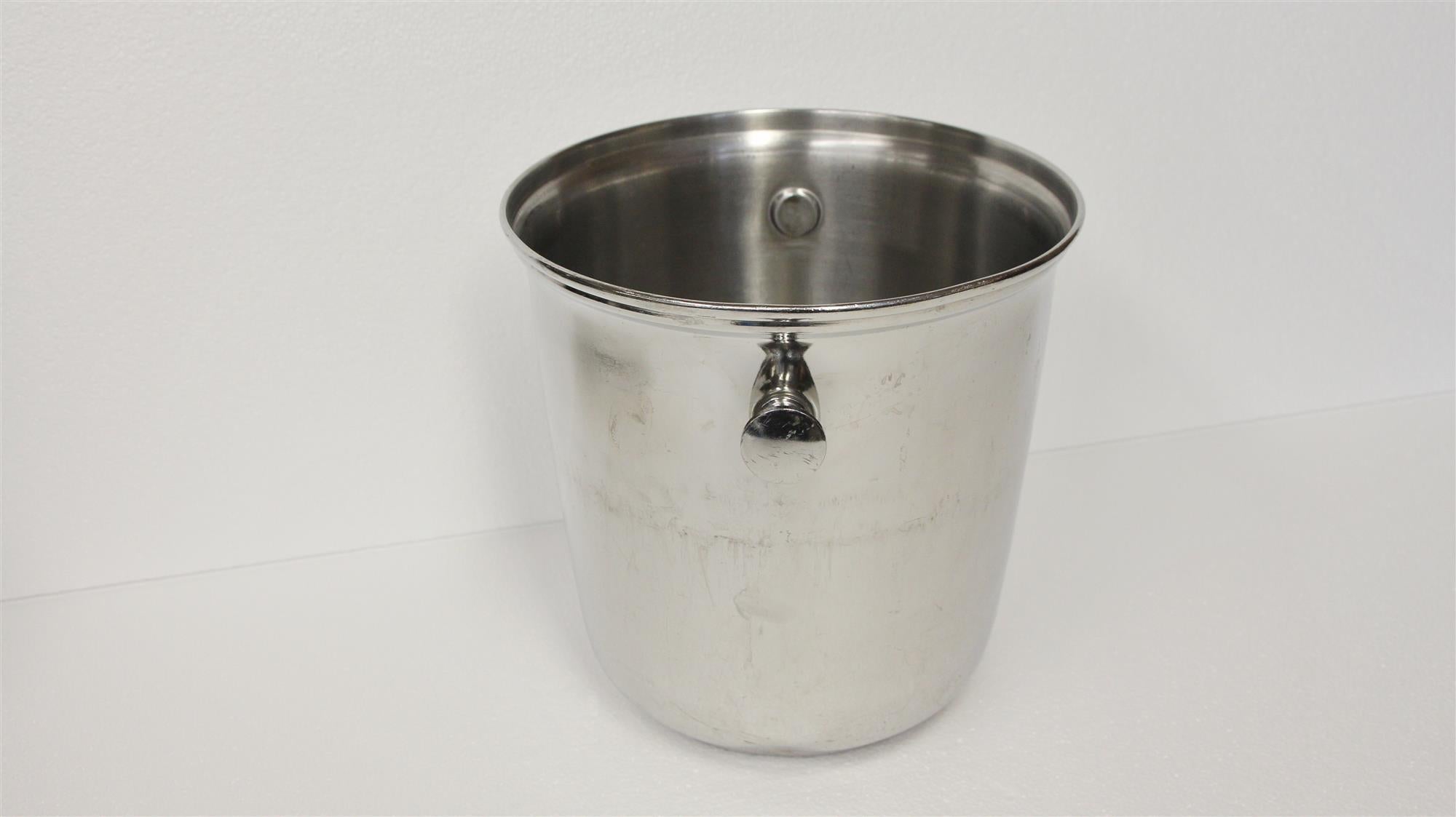 American 1980s NYC Waldorf Astoria Hotel Ice Bucket and Wine Glass Set