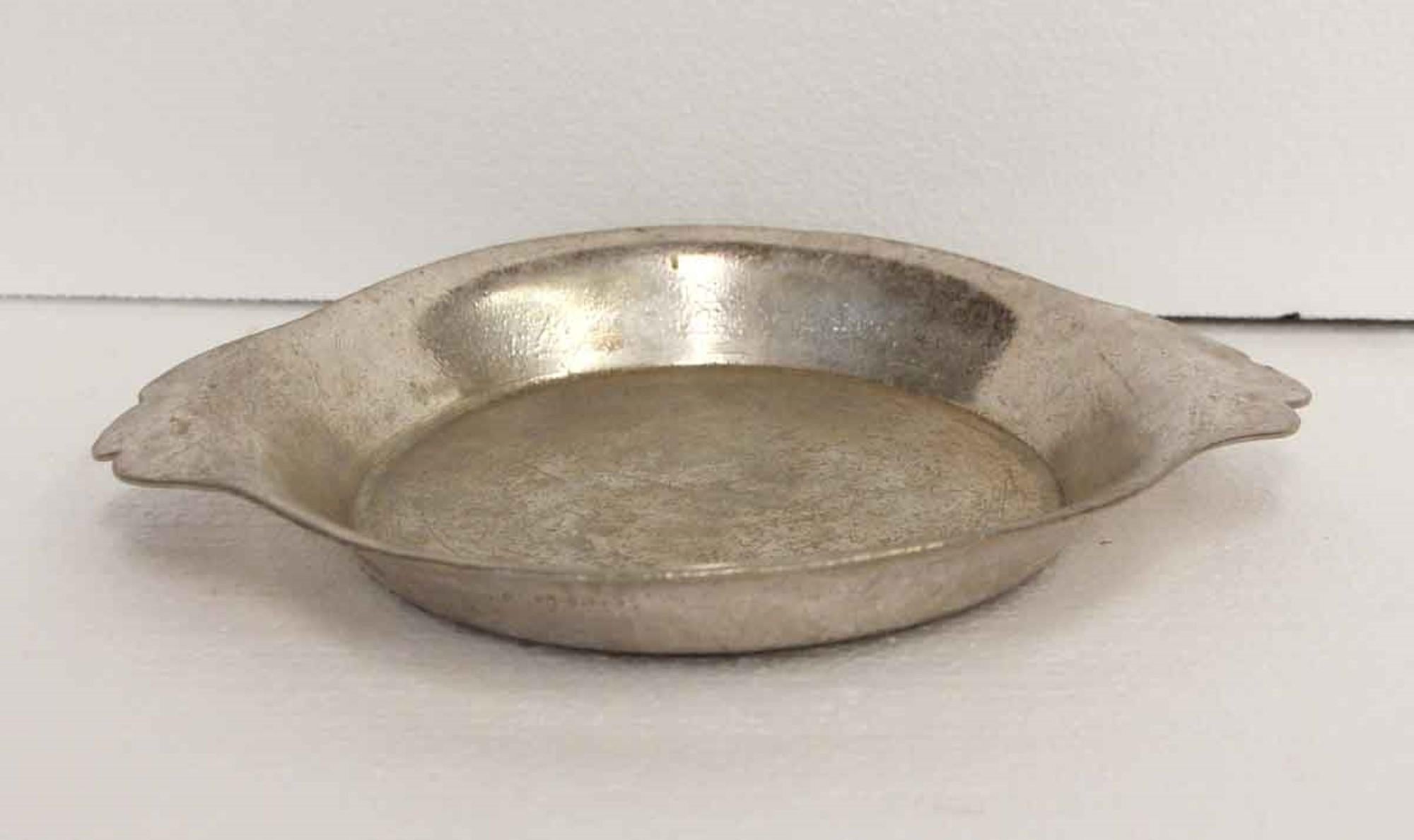 American NYC Waldorf Astoria Silver Plated Brass Bowl Dish Shallow Serving Style For Sale