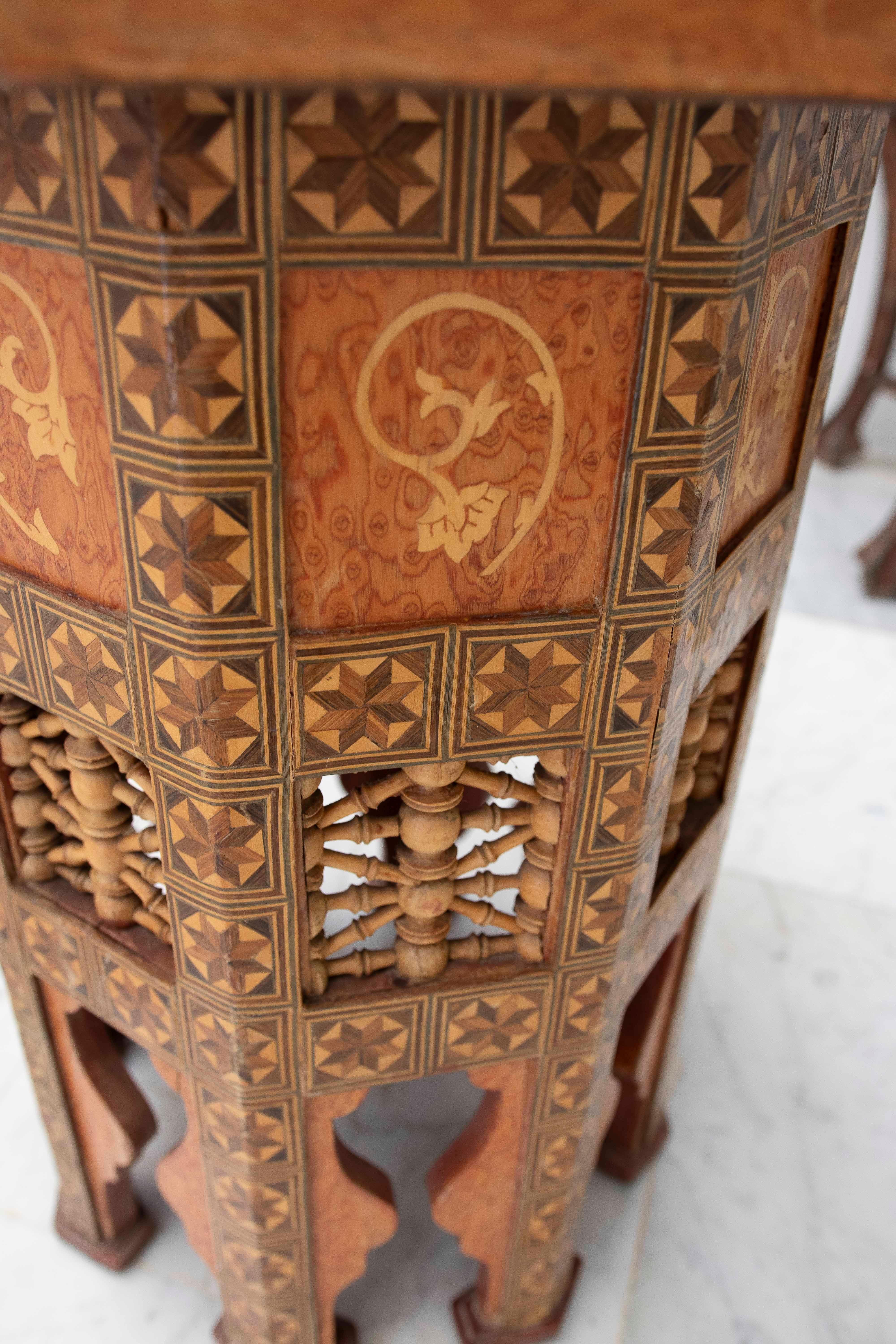 1980s Octagonal Wooden Side Table with Inlaid. For Sale 7