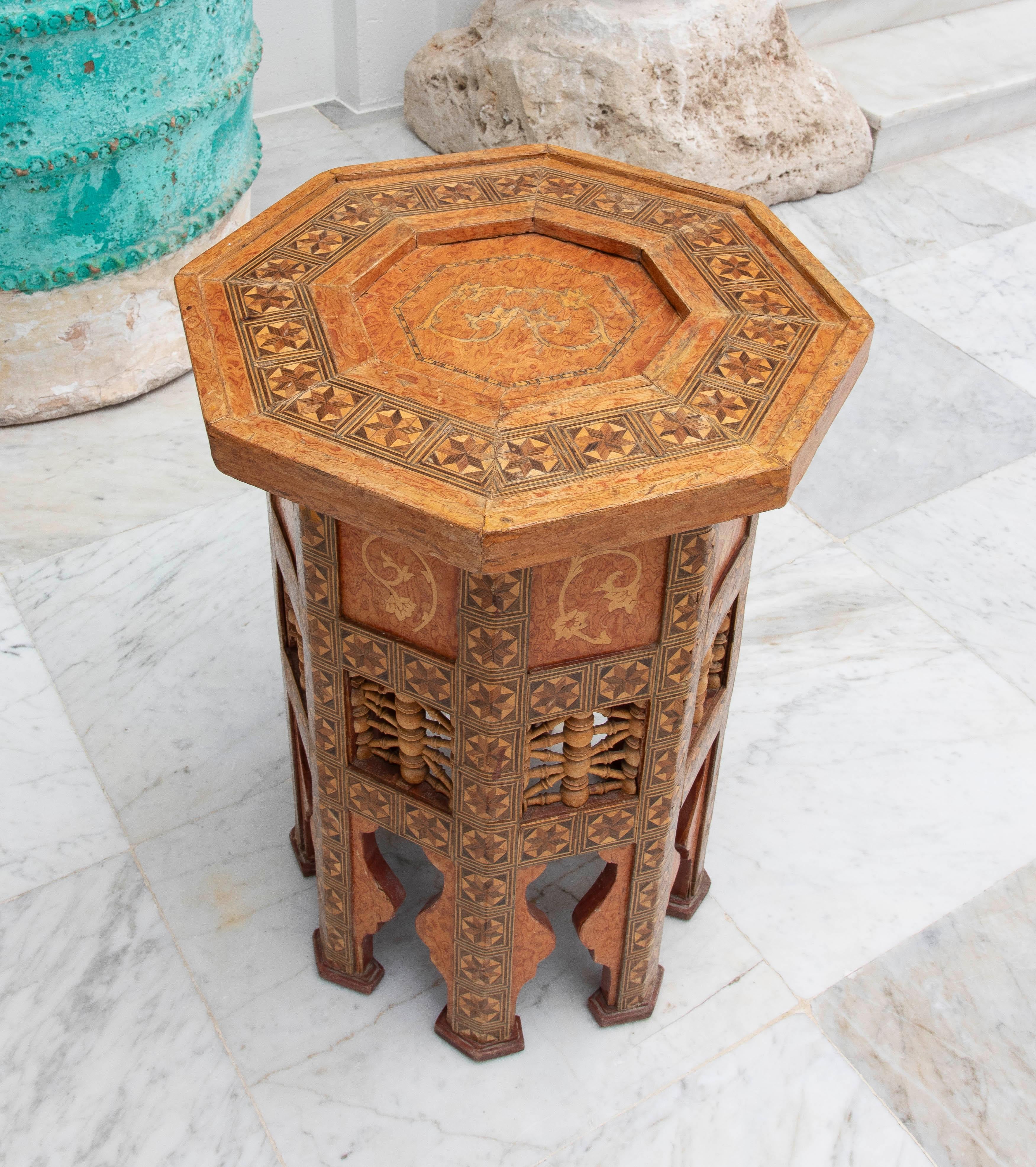 20th Century 1980s Octagonal Wooden Side Table with Inlaid. For Sale