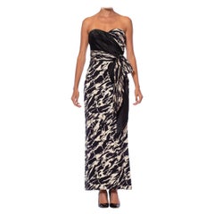 ODICINI COUTURE POUR FRED HAYMAN BEVERLY HILLS Charmeus en soie noire et blanche des années 1980