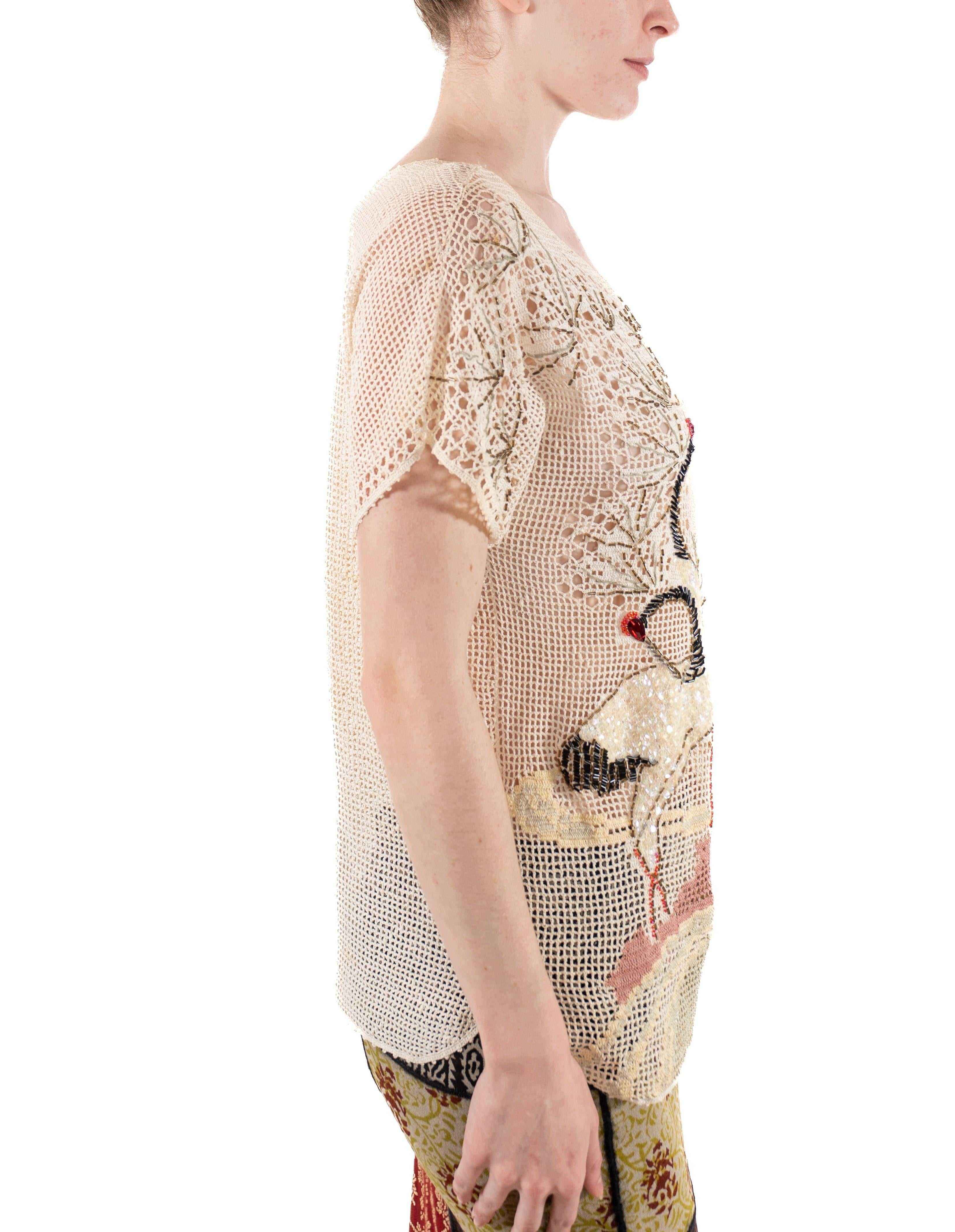 1980S Off White Hand Beaded Cotton Crochet Lace Crane Top (Top de grue en coton crocheté perlé à la main) en vente 4