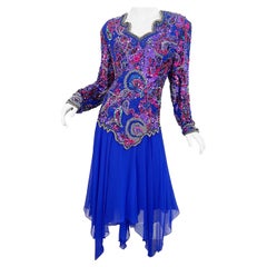 Oleg Cassini Robe vintage en mousseline de soie perlée violette des années 1980 Taille 14 / 16