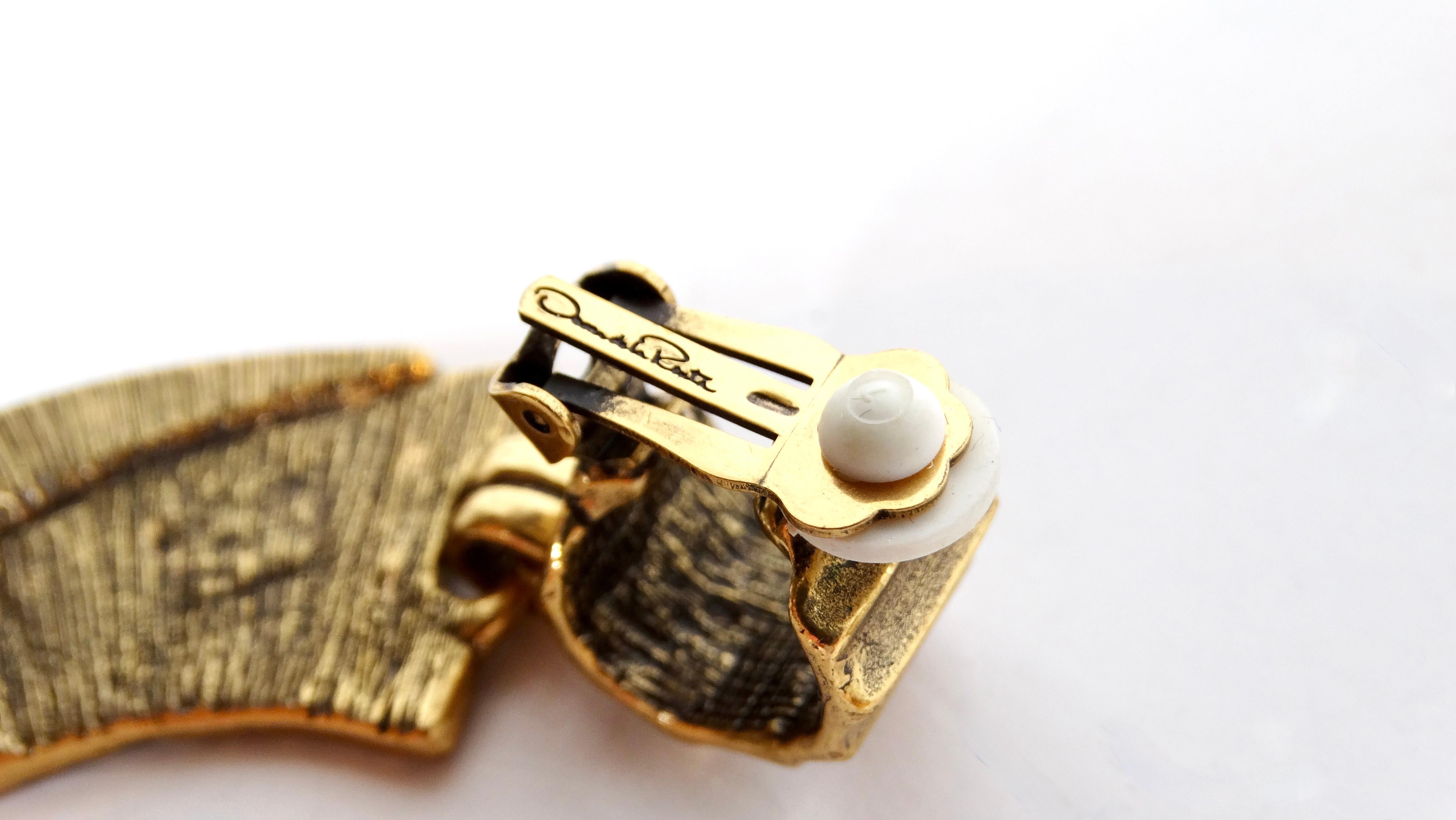 1980s Oscar De La Renta 18k Gold Plated Geometric Statement Clip-On Earrings In Good Condition For Sale In Scottsdale, AZ