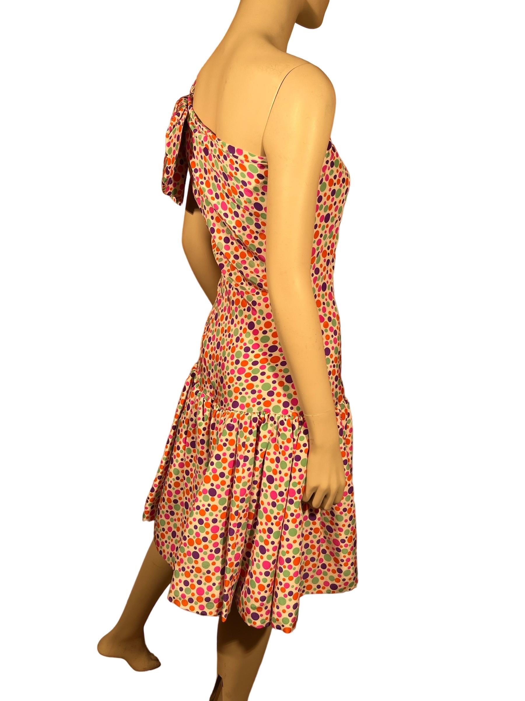 1980's OSCAR DE LA RENTA Asymmetrical Polka Dot Silk Party Dress For Sale 7
