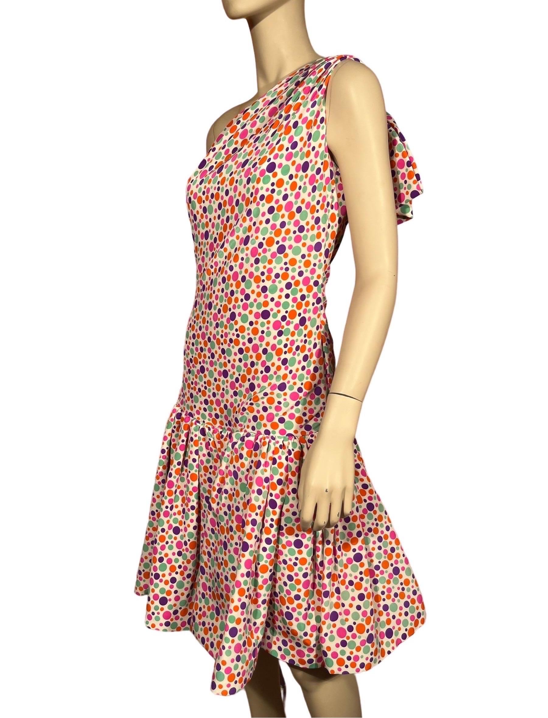 1980's OSCAR DE LA RENTA Asymmetrical Polka Dot Silk Party Dress For Sale 4