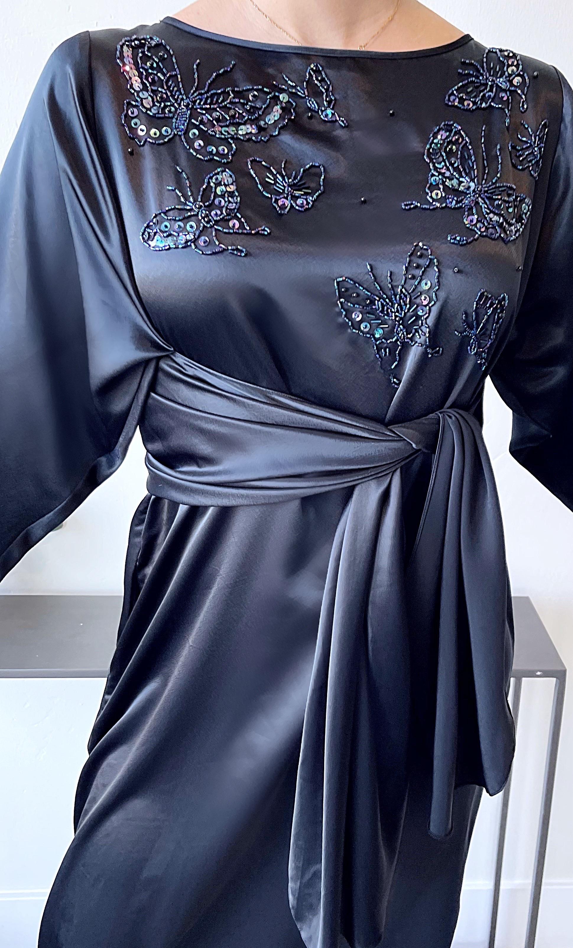1980s Oscar De La Renta for Swirl Black Beaded Sequin Butterfly Vintage Caftan Excellent état - En vente à San Diego, CA