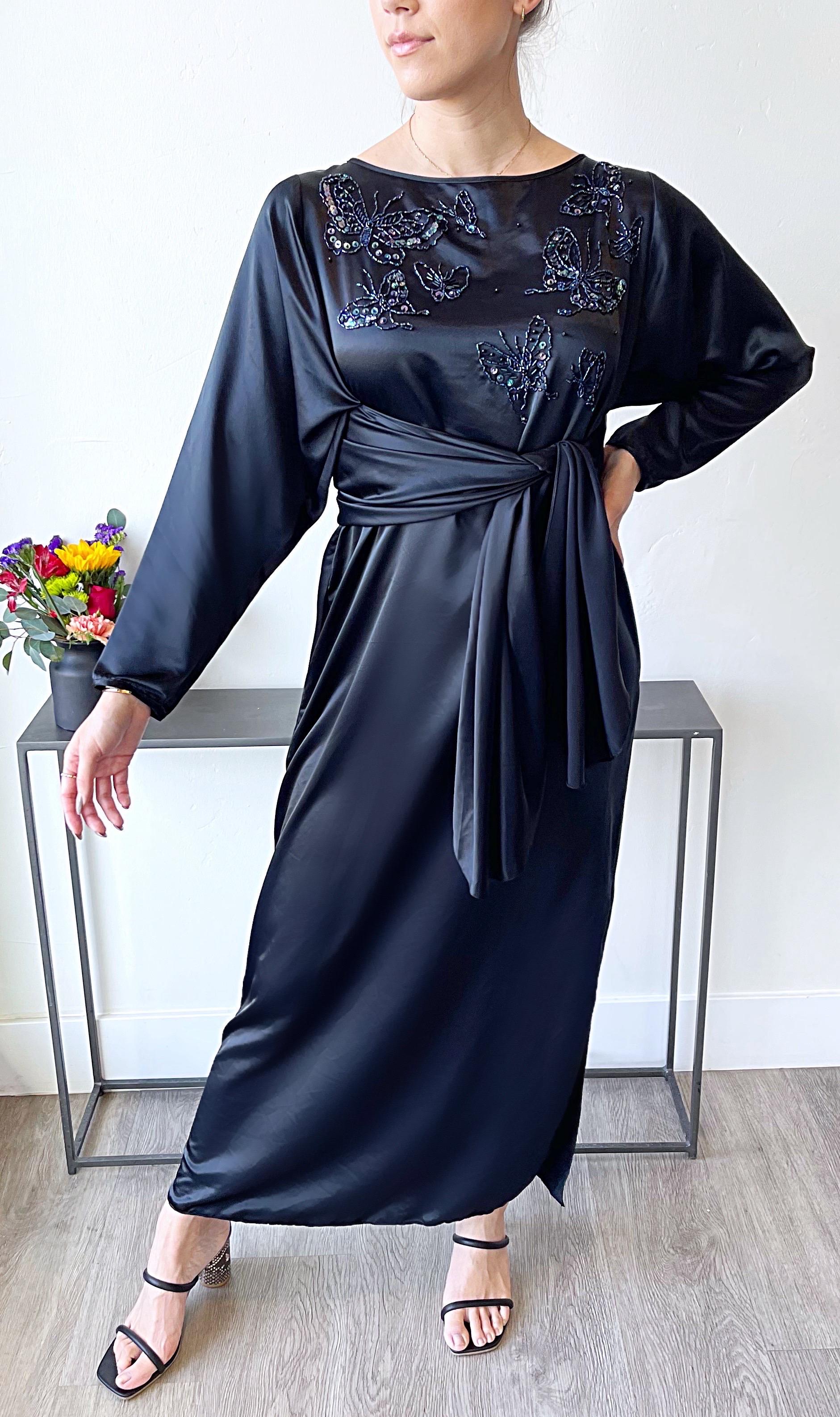 1980s Oscar De La Renta for Swirl Black Beaded Sequin Butterfly Vintage Caftan en vente 4