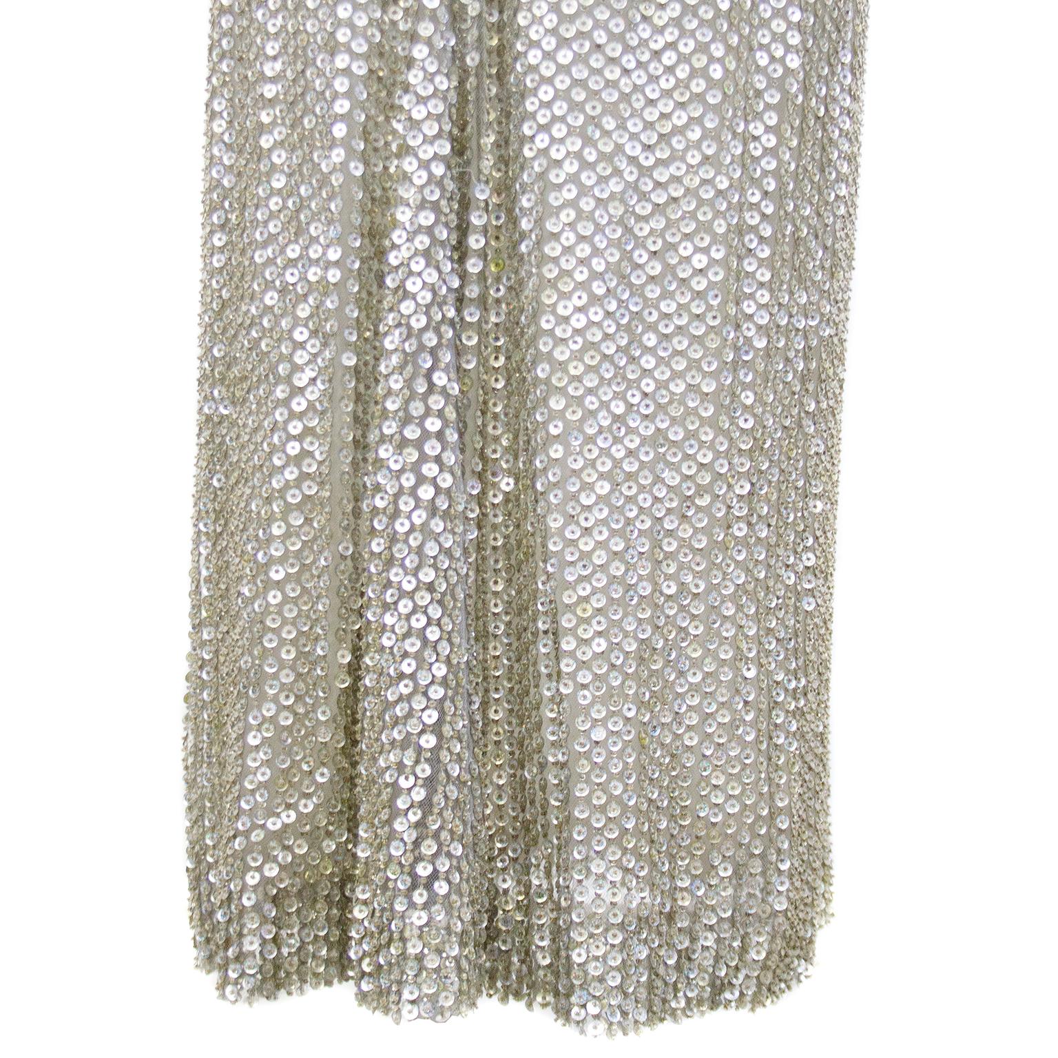 1980s Oscar De La Renta Silver Sequin Halter Gown  In Good Condition In Toronto, Ontario