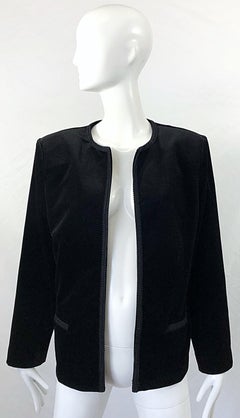 1980s Oscar de la Renta Size 16 Black Velvet Embroidered Vintage 80s Jacket