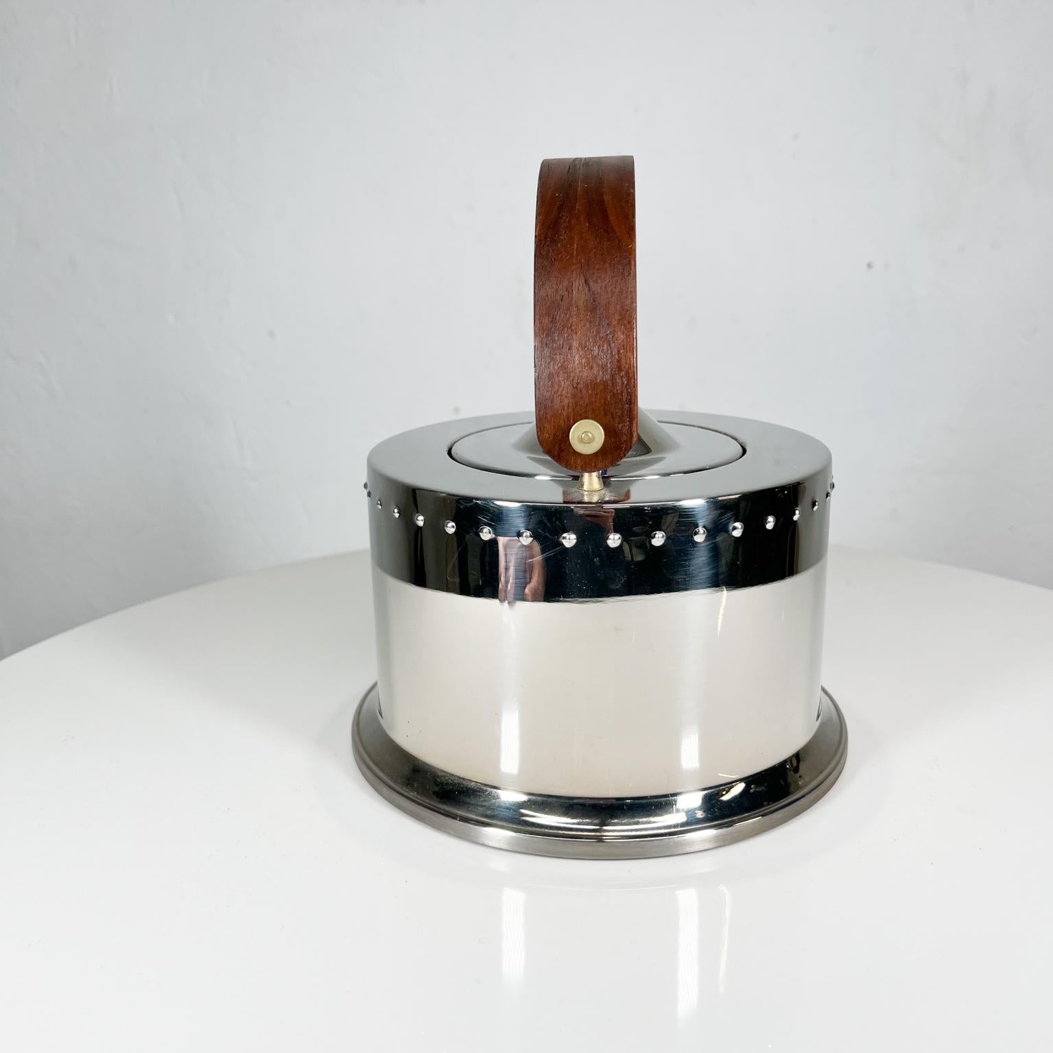 Late 20th Century 1980s Ottoni Stainless Tea Kettle by Carsten Jorgensen for Bodum Italy