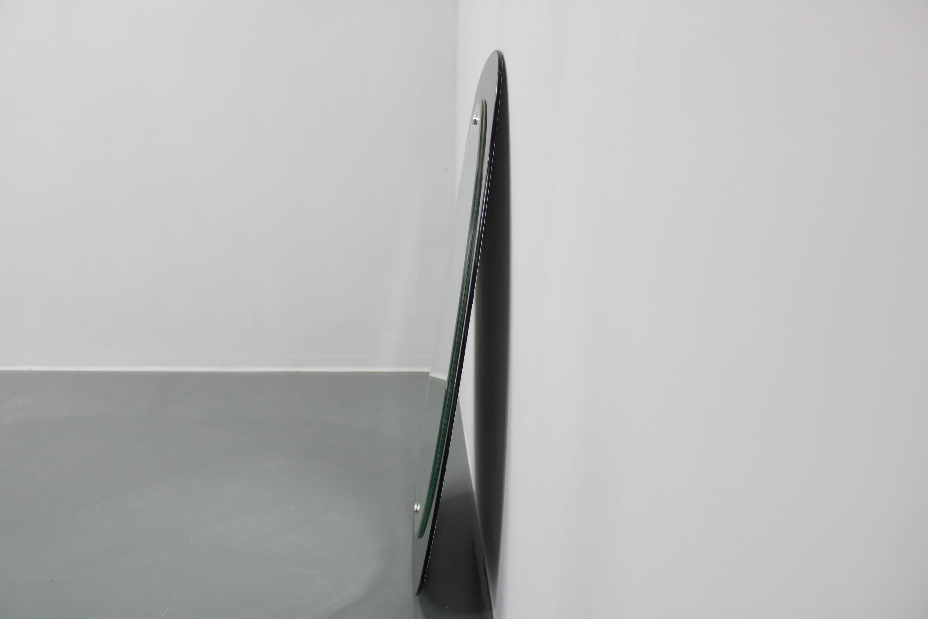 Mid-Century Modern 1980s Oval Italian Mirror For Sale