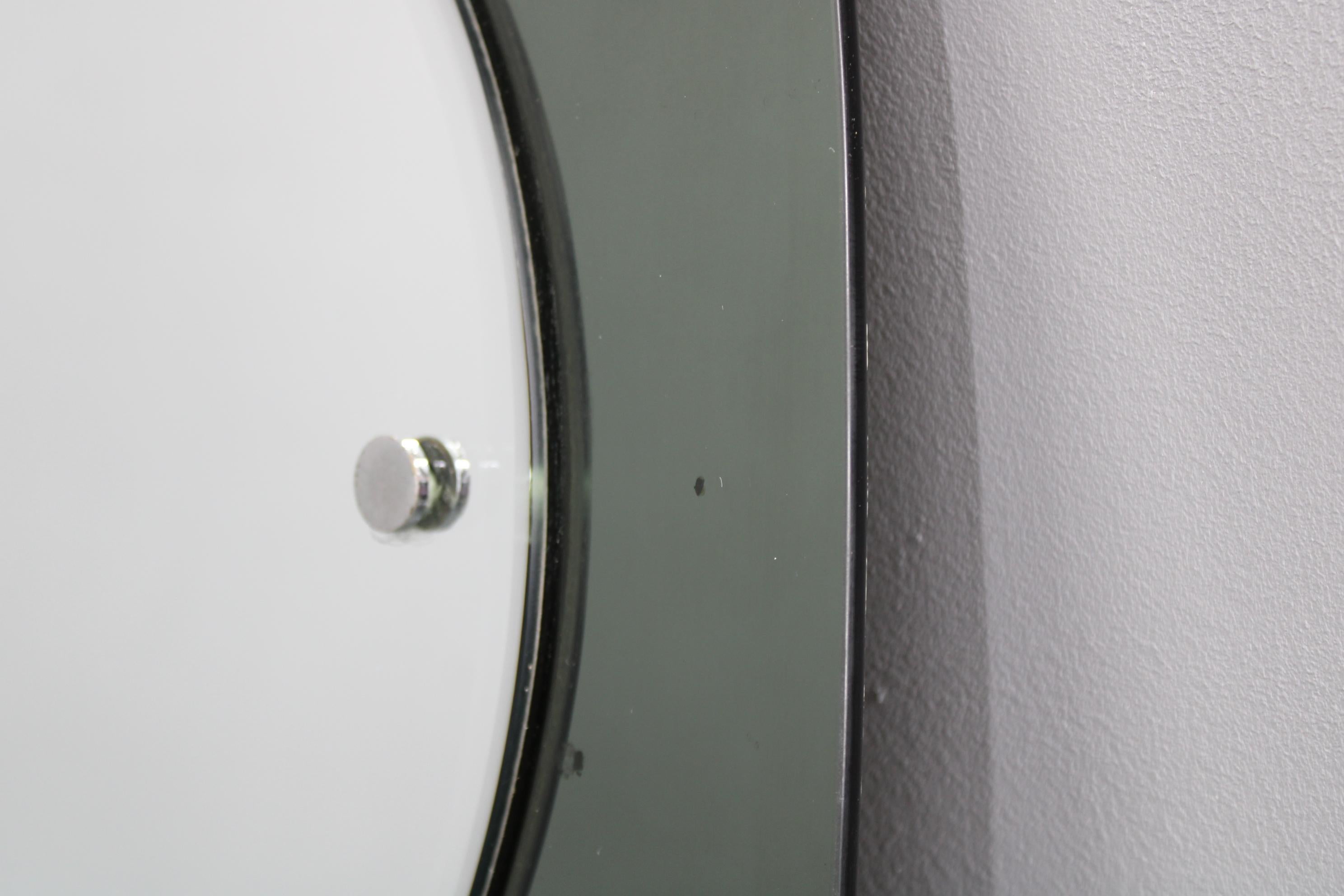 1980s Oval Italian Mirror For Sale 2