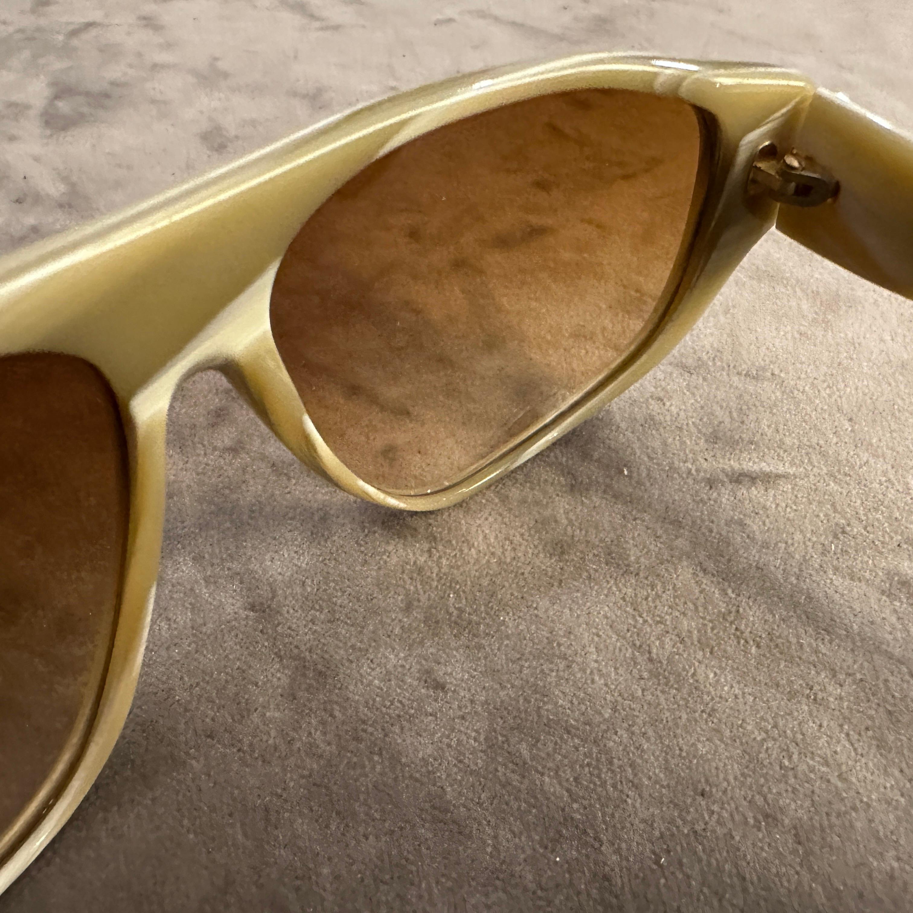 Brown 1980s Oversized Italian Sunglasses By Valentino For Sale
