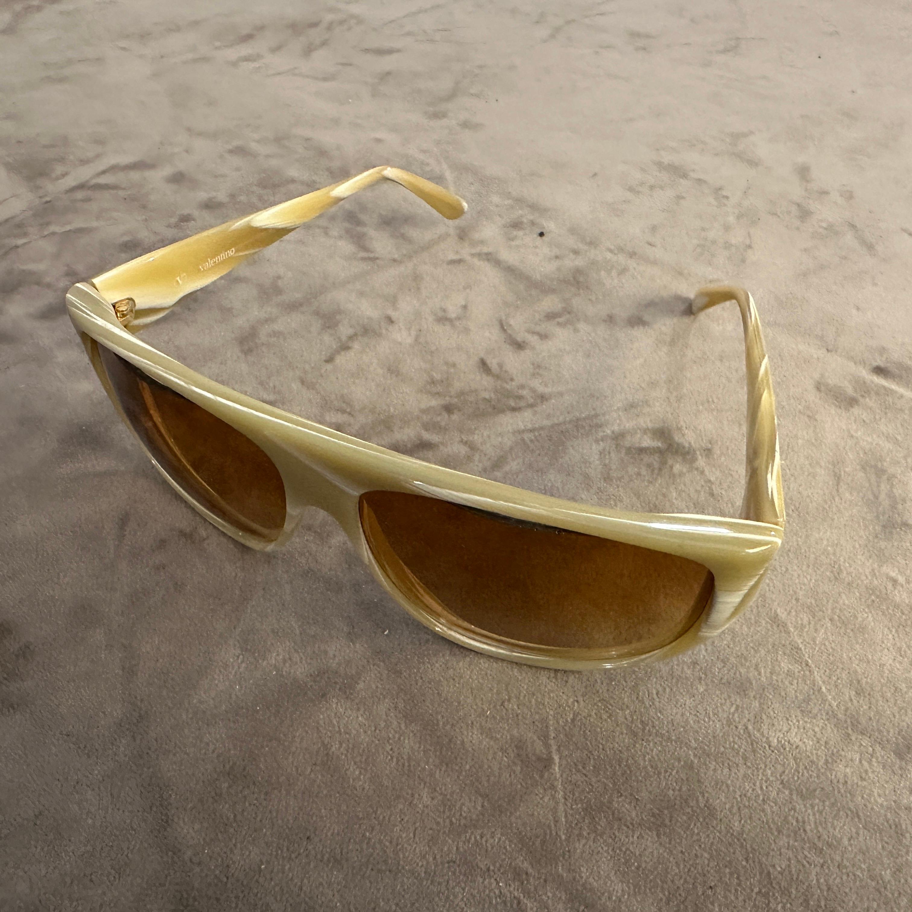 1980s Oversized Italian Sunglasses By Valentino For Sale 2