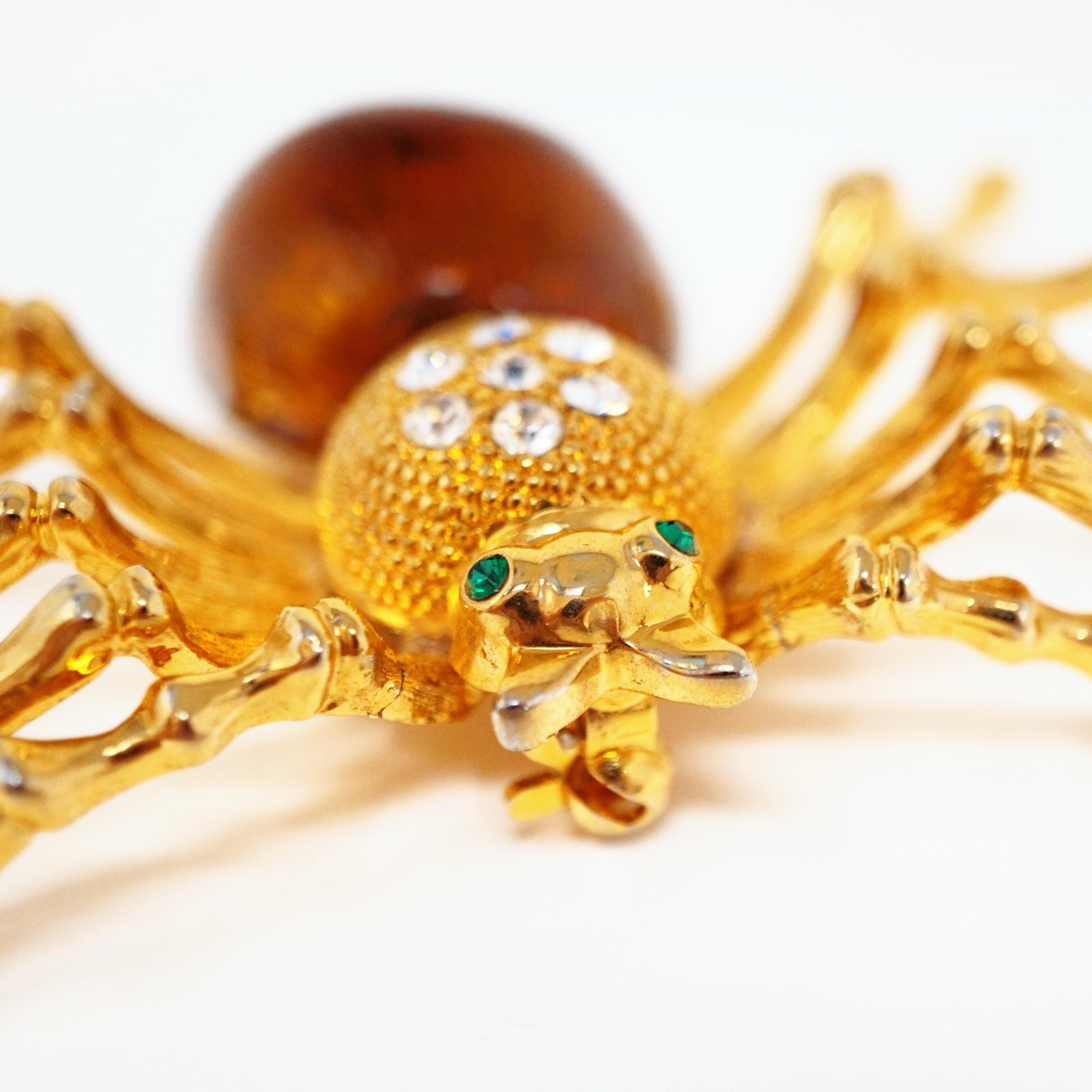 1980s Oversized Spider Gilt & Enamel Statement Costume Brooch with Rhinestones For Sale 5