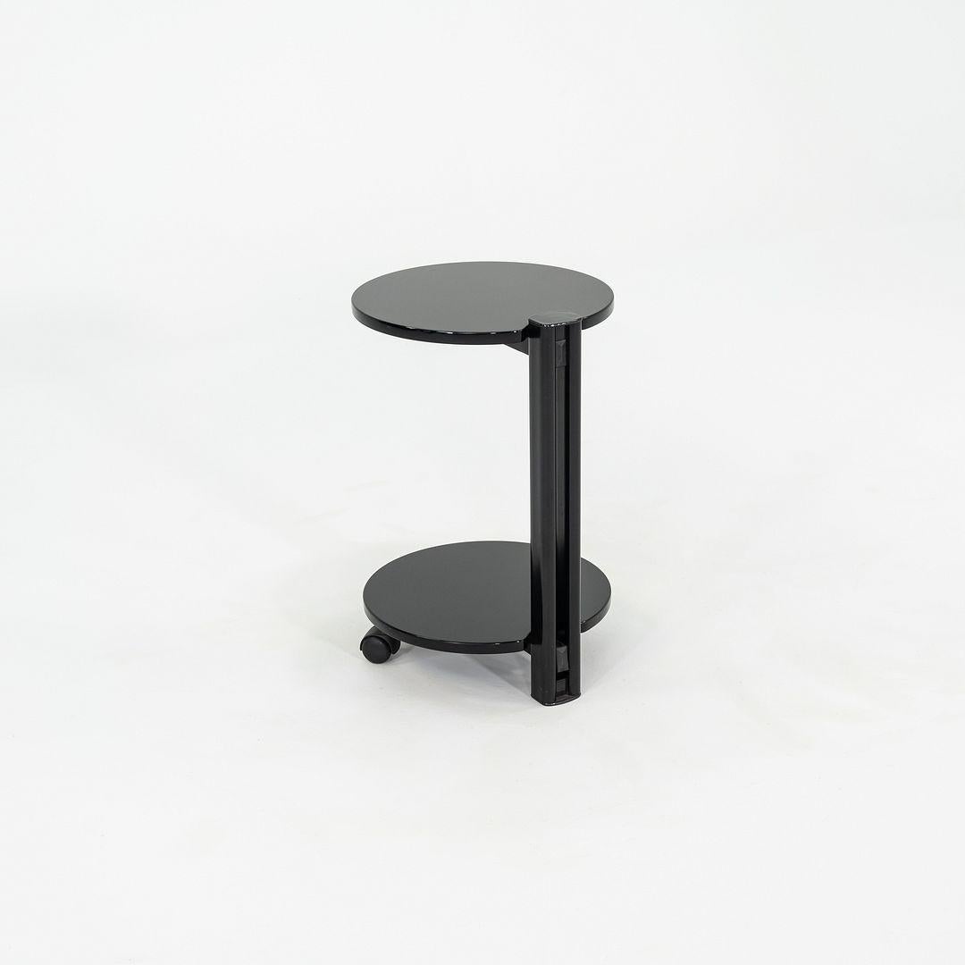 Fin du 20e siècle 1980 Pace Collection Table d'appoint laquée noire sur roulettes en vente