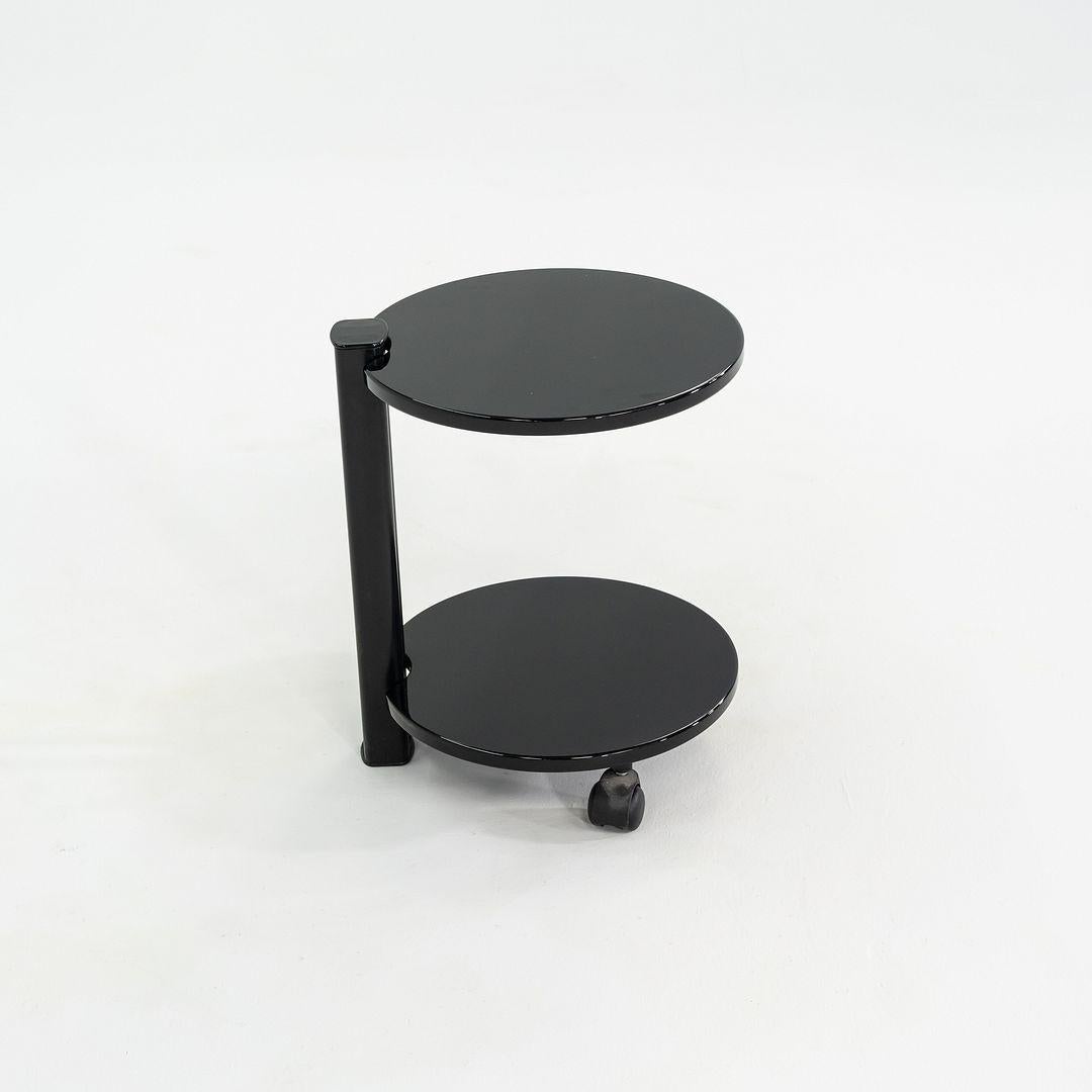 Fin du 20e siècle 1980 Pace Collection Table d'appoint laquée noire sur roulettes en vente