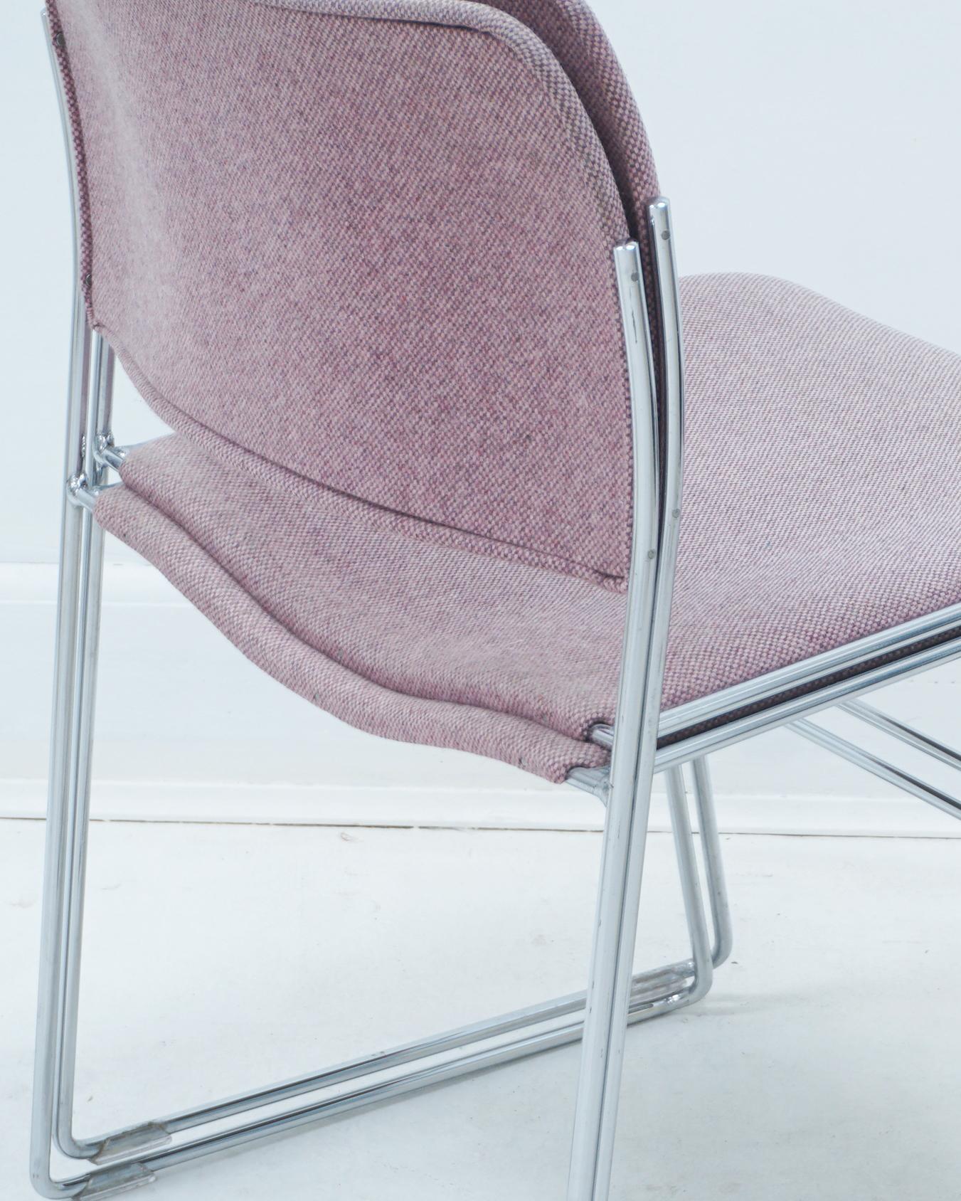 Paire de chaises empilables 40/4 avec tissu rose d'origine par David Rowland, années 1980 Bon état - En vente à San Gabriel, CA