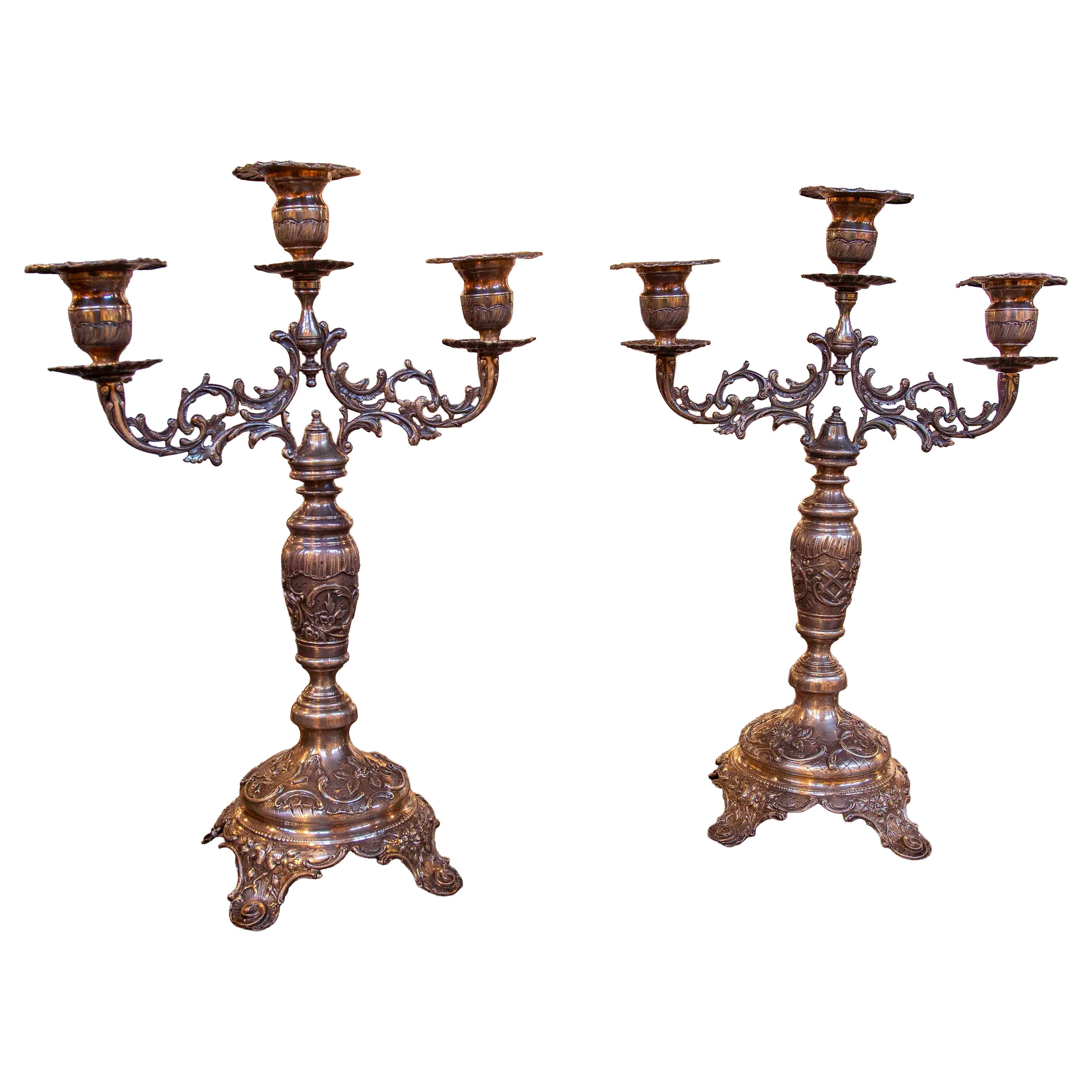 1980s Pair of Antique Bronze Five-arm Candelabras im Angebot