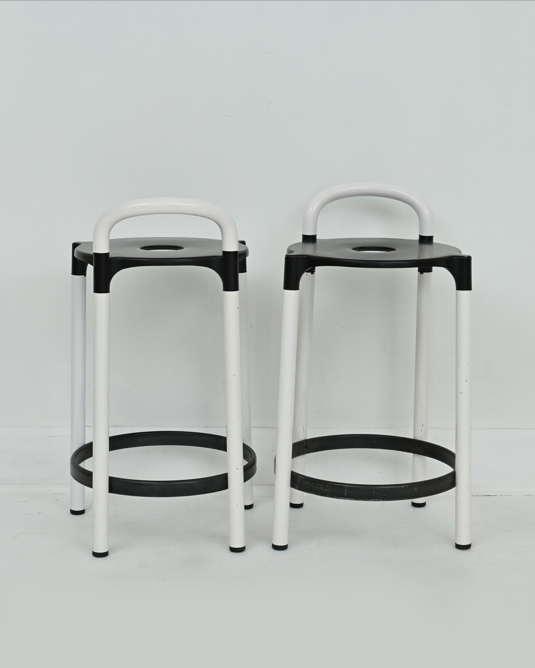 Molded 1980s Pair of Black and White Polo Stools by Anna Castelli Ferrieri for Kartell For Sale
