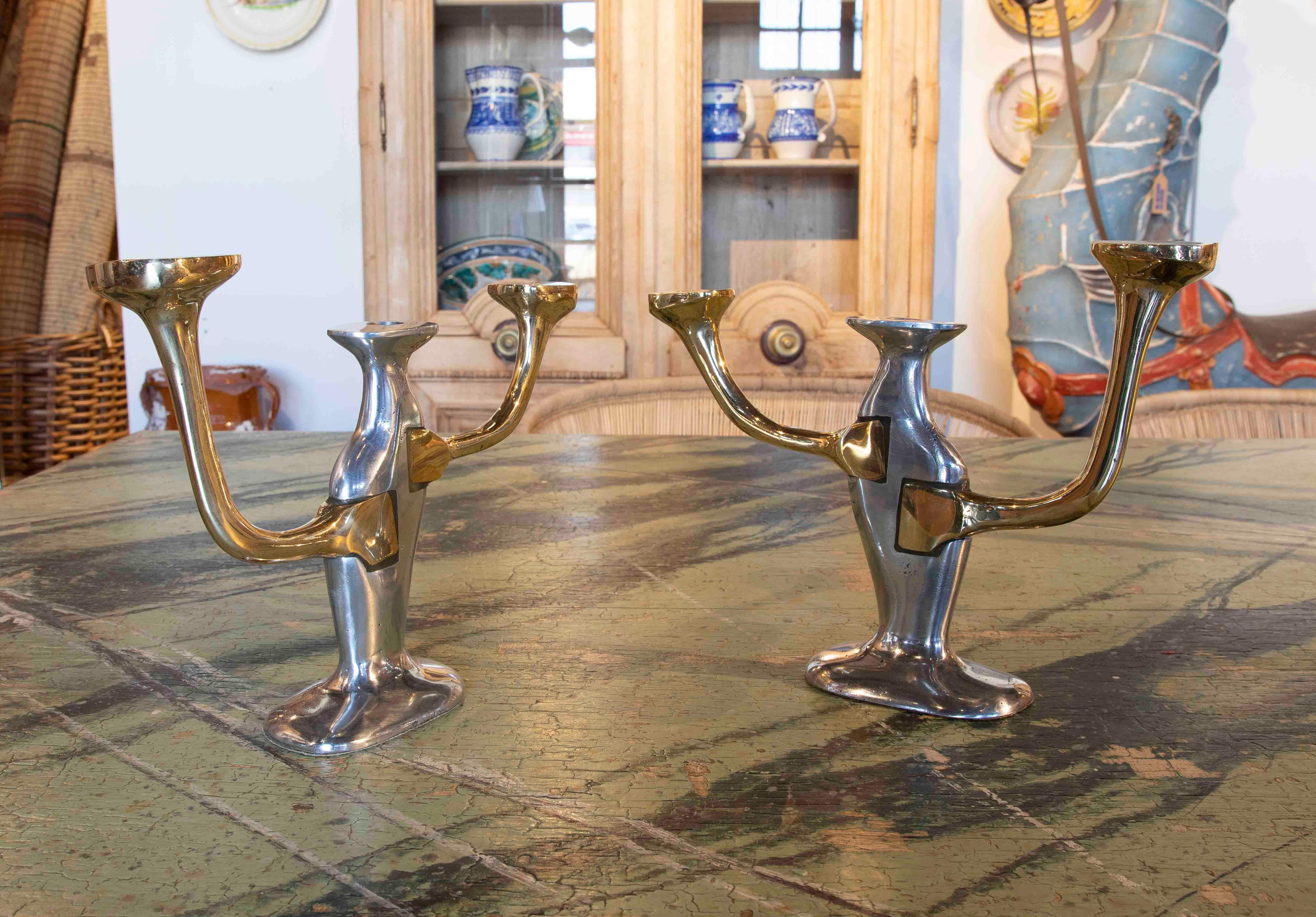 1980s Pair of Bronze Candlesticks by the Artist David Marshall In Good Condition For Sale In Marbella, ES