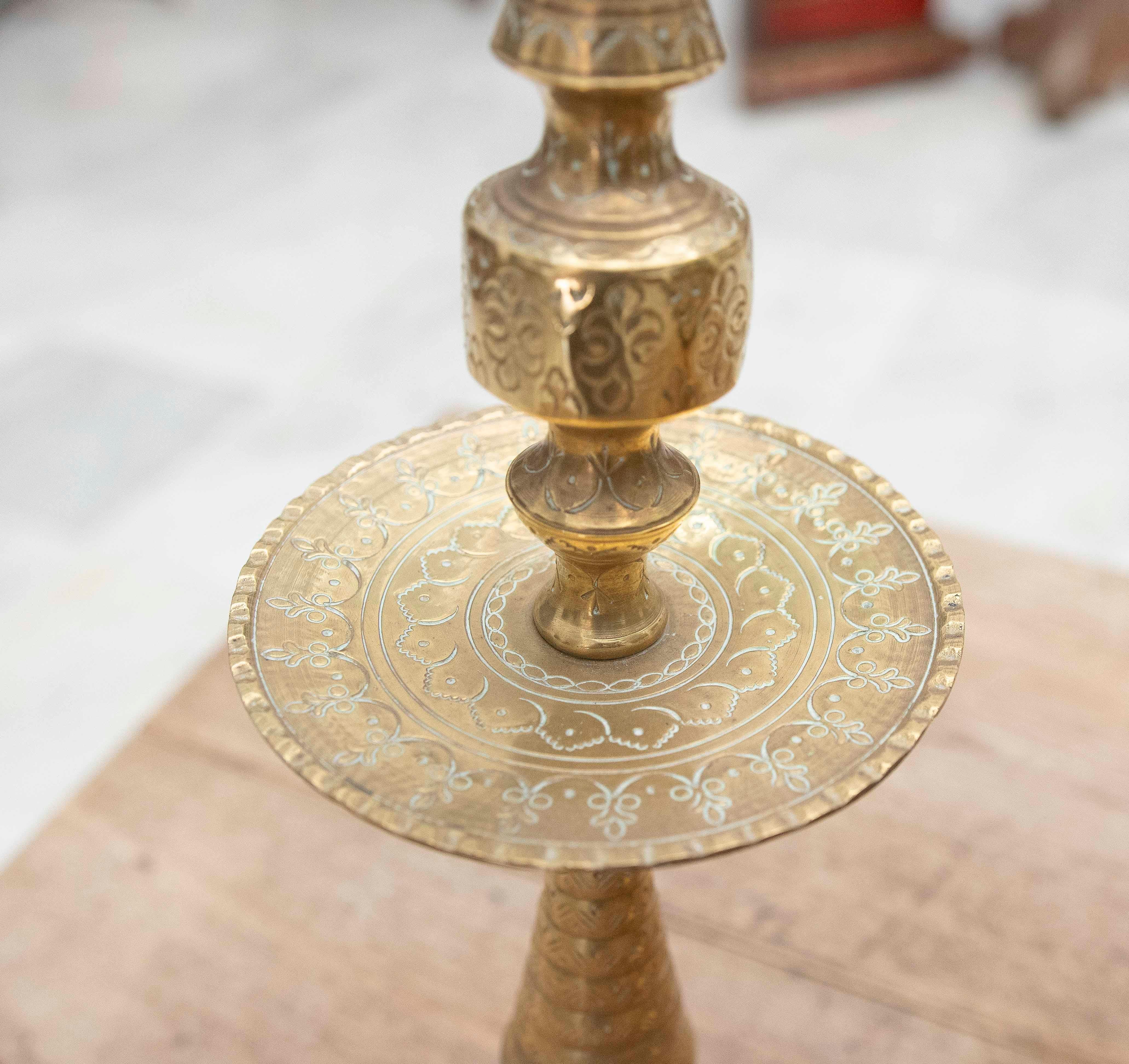1980s Pair of Bronze Candlesticks with Hand-Carved Geometric Decorations For Sale 9